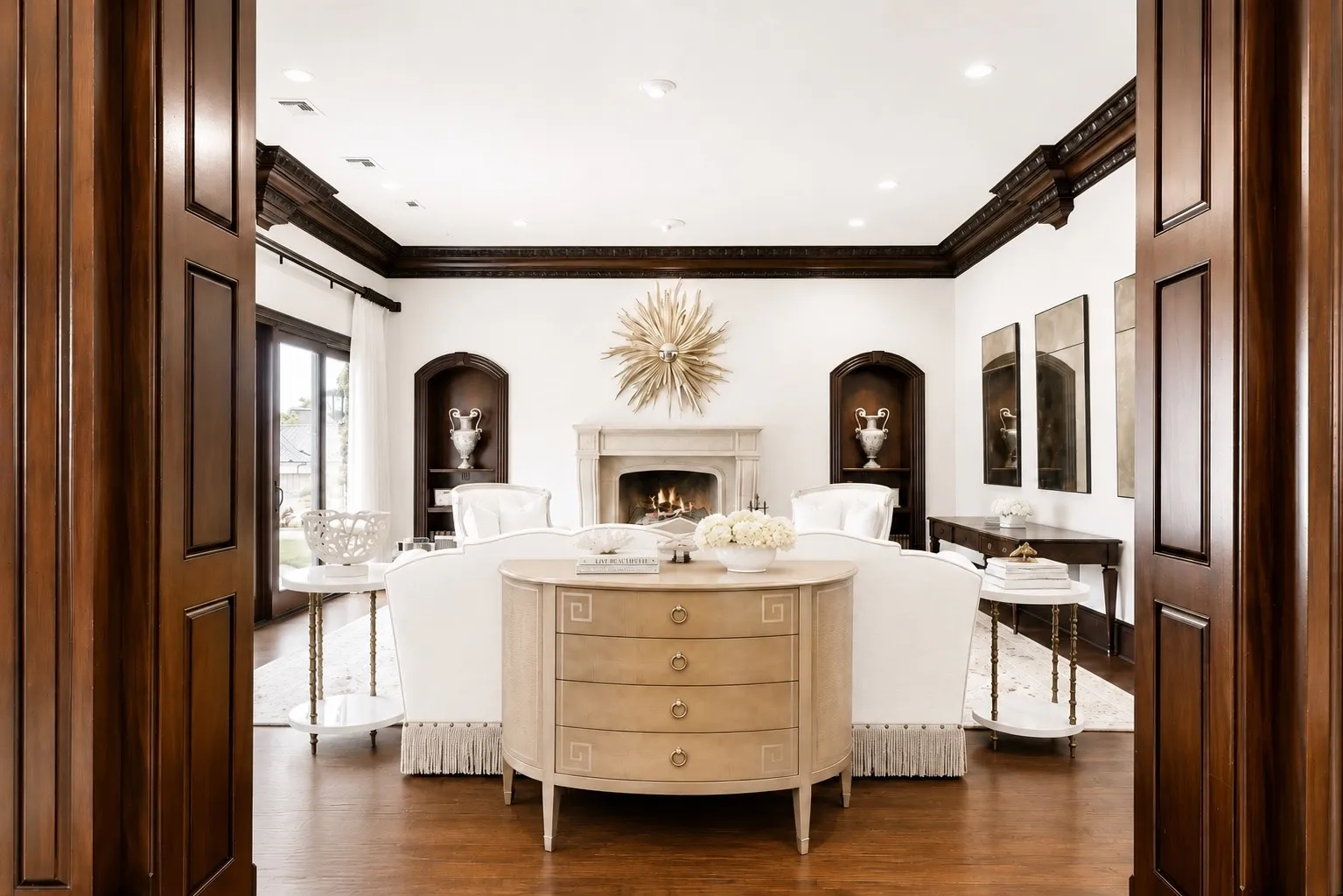 Single Family Residence For Sale in Denton County , 6413 Old Gate, Plano, Texas 75024, 7 Bedroom, 11 Bathroom, 6 Garage spaces, 14,131 Sqft, built in 2001, Preowned, mls#21121784, Real Estate Agent in Plano, Homes For Sale in Denton county, Homes For Sale in Plano, Realtor in Plano Texas, Real Estate Brokerage Independent Realty Texas, Luminita Cordes Realtor