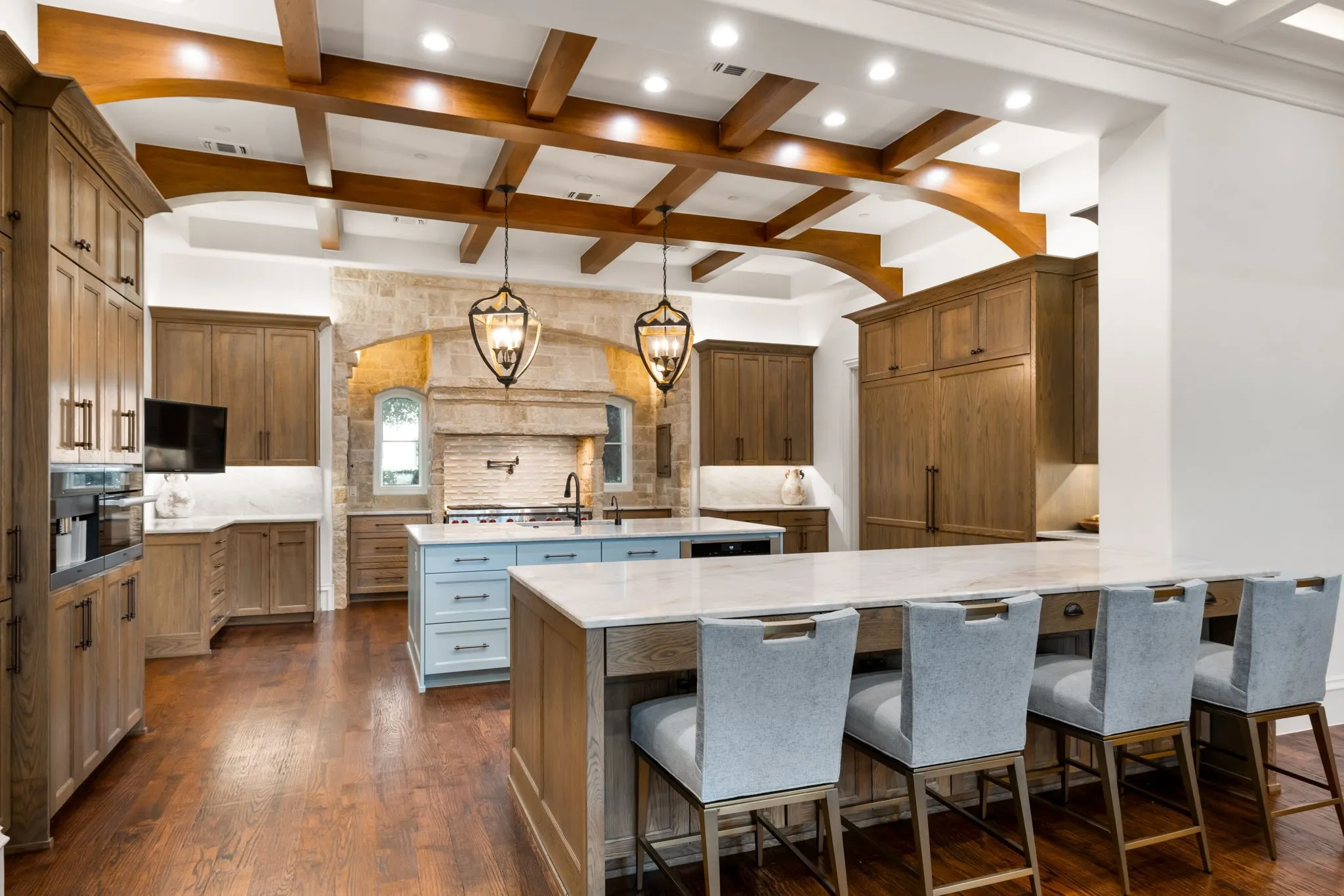 Single Family Residence For Sale in Denton County , 6413 Old Gate, Plano, Texas 75024, 7 Bedroom, 11 Bathroom, 6 Garage spaces, 14,131 Sqft, built in 2001, Preowned, mls#21121784, Real Estate Agent in Plano, Homes For Sale in Denton county, Homes For Sale in Plano, Realtor in Plano Texas, Real Estate Brokerage Independent Realty Texas, Luminita Cordes Realtor