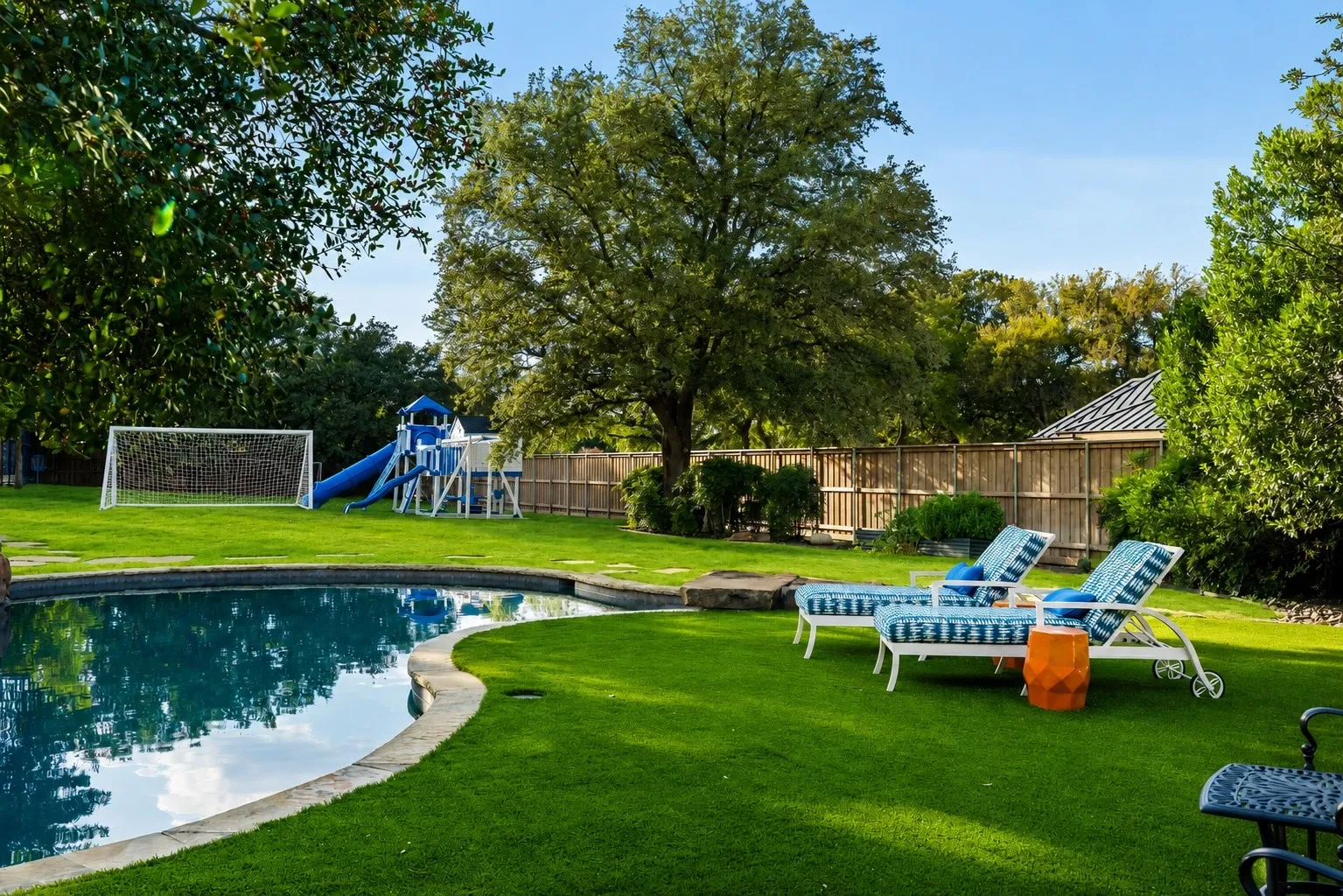 Single Family Residence For Sale in Denton County , 6413 Old Gate, Plano, Texas 75024, 7 Bedroom, 11 Bathroom, 6 Garage spaces, 14,131 Sqft, built in 2001, Preowned, mls#21121784, Real Estate Agent in Plano, Homes For Sale in Denton county, Homes For Sale in Plano, Realtor in Plano Texas, Real Estate Brokerage Independent Realty Texas, Luminita Cordes Realtor