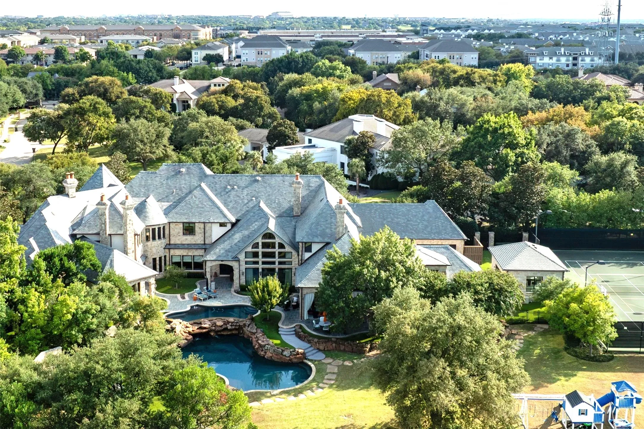 Single Family Residence For Sale in Denton County , 6413 Old Gate, Plano, Texas 75024, 7 Bedroom, 11 Bathroom, 6 Garage spaces, 14,131 Sqft, built in 2001, Preowned, mls#21121784, Real Estate Agent in Plano, Homes For Sale in Denton county, Homes For Sale in Plano, Realtor in Plano Texas, Real Estate Brokerage Independent Realty Texas, Luminita Cordes Realtor