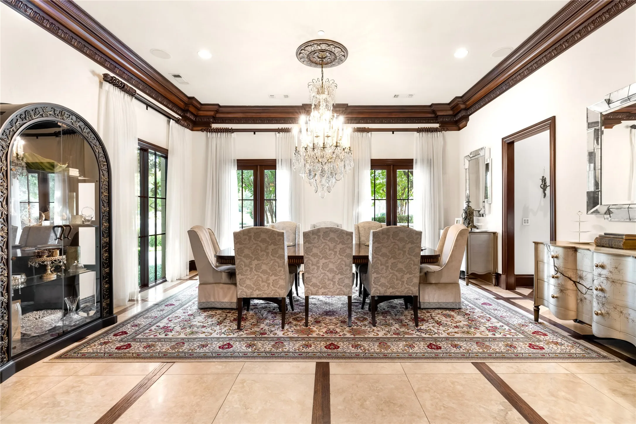 Single Family Residence For Sale in Denton County , 6413 Old Gate, Plano, Texas 75024, 7 Bedroom, 11 Bathroom, 6 Garage spaces, 14,131 Sqft, built in 2001, Preowned, mls#21121784, Real Estate Agent in Plano, Homes For Sale in Denton county, Homes For Sale in Plano, Realtor in Plano Texas, Real Estate Brokerage Independent Realty Texas, Luminita Cordes Realtor