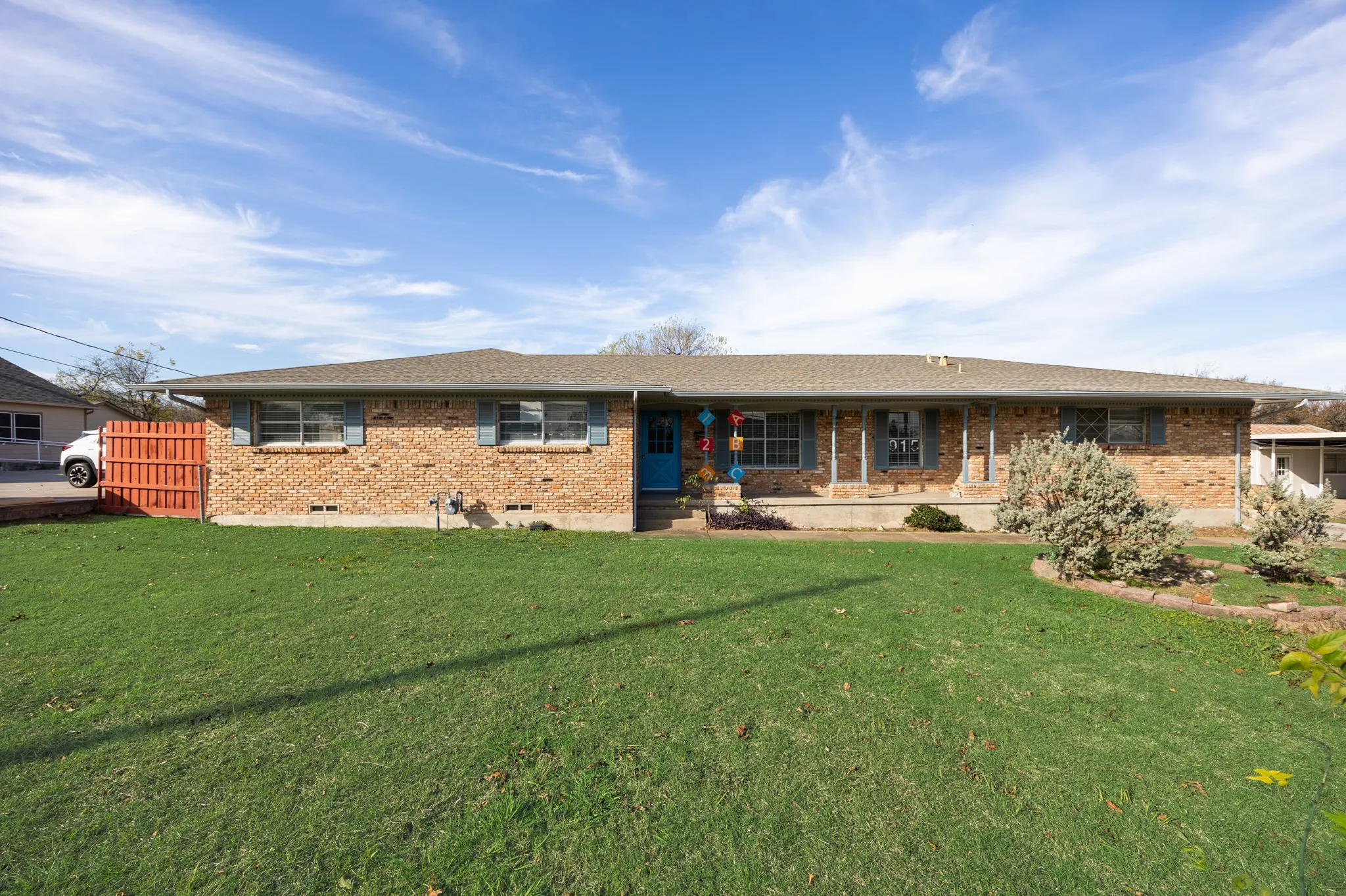 Business For Sale in Rockwall County , 915 N Goliad Street, Rockwall, Texas 75087, 0, 0, Garage spaces, 0 Sqft, built in 1980, mls#21122721, Real Estate Agent in Rockwall, Homes For Sale in Rockwall county, Homes For Sale in Rockwall, Realtor in Rockwall Texas, Real Estate Brokerage Independent Realty Texas, Luminita Cordes Realtor