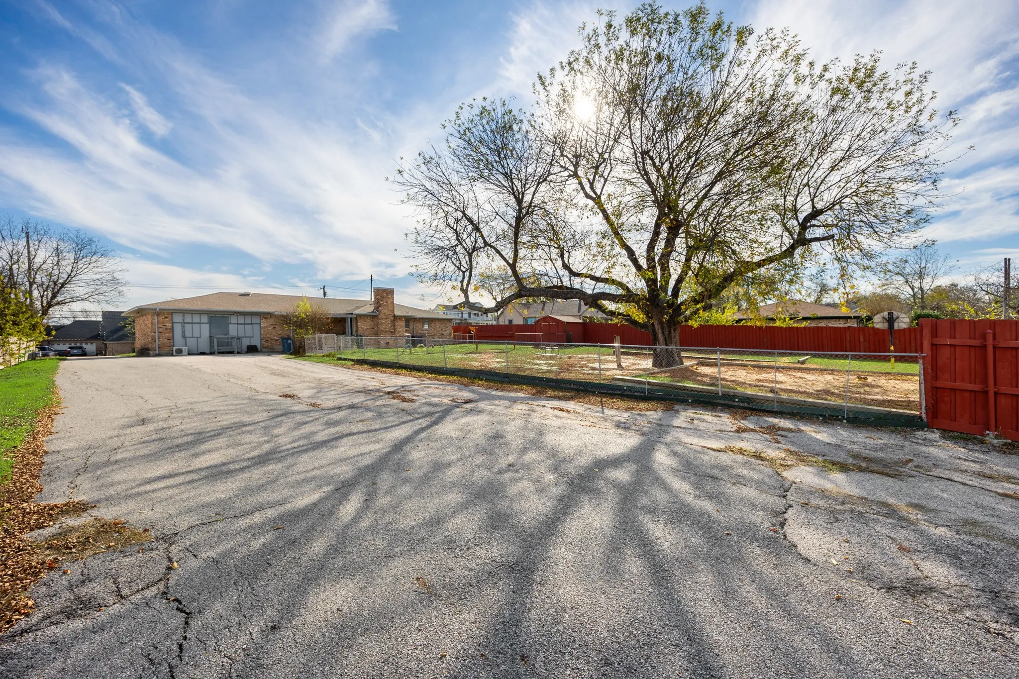 Business For Sale in Rockwall County , 915 N Goliad Street, Rockwall, Texas 75087, 0, 0, Garage spaces, 0 Sqft, built in 1980, mls#21122721, Real Estate Agent in Rockwall, Homes For Sale in Rockwall county, Homes For Sale in Rockwall, Realtor in Rockwall Texas, Real Estate Brokerage Independent Realty Texas, Luminita Cordes Realtor