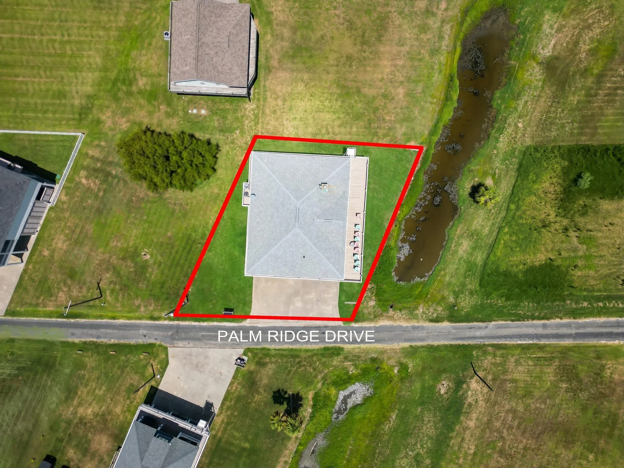 Single Family Residence For Sale in Galveston County , 922 Palmridge Drive, Port Bolivar, Texas 77650, 4 Bedroom, 4 Bathroom, 2 Garage spaces, 2,300 Sqft, built in 2016, mls#21123942, Real Estate Agent in Port Bolivar, Homes For Sale in Galveston county, Homes For Sale in Port Bolivar, Realtor in Port Bolivar Texas, Real Estate Brokerage Independent Realty Texas, Luminita Cordes Realtor