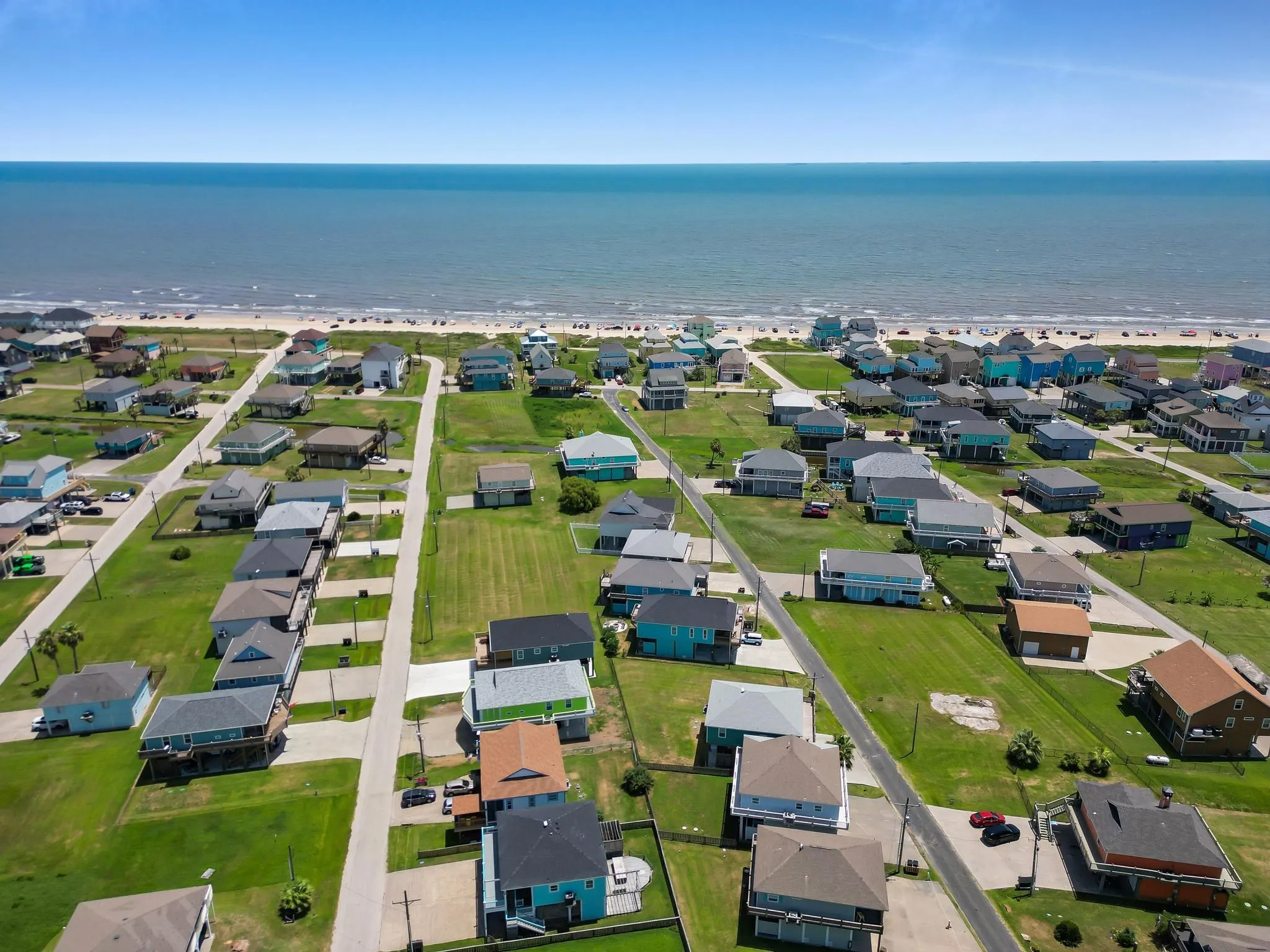 Coastal community setting with a prominent ocean backdrop