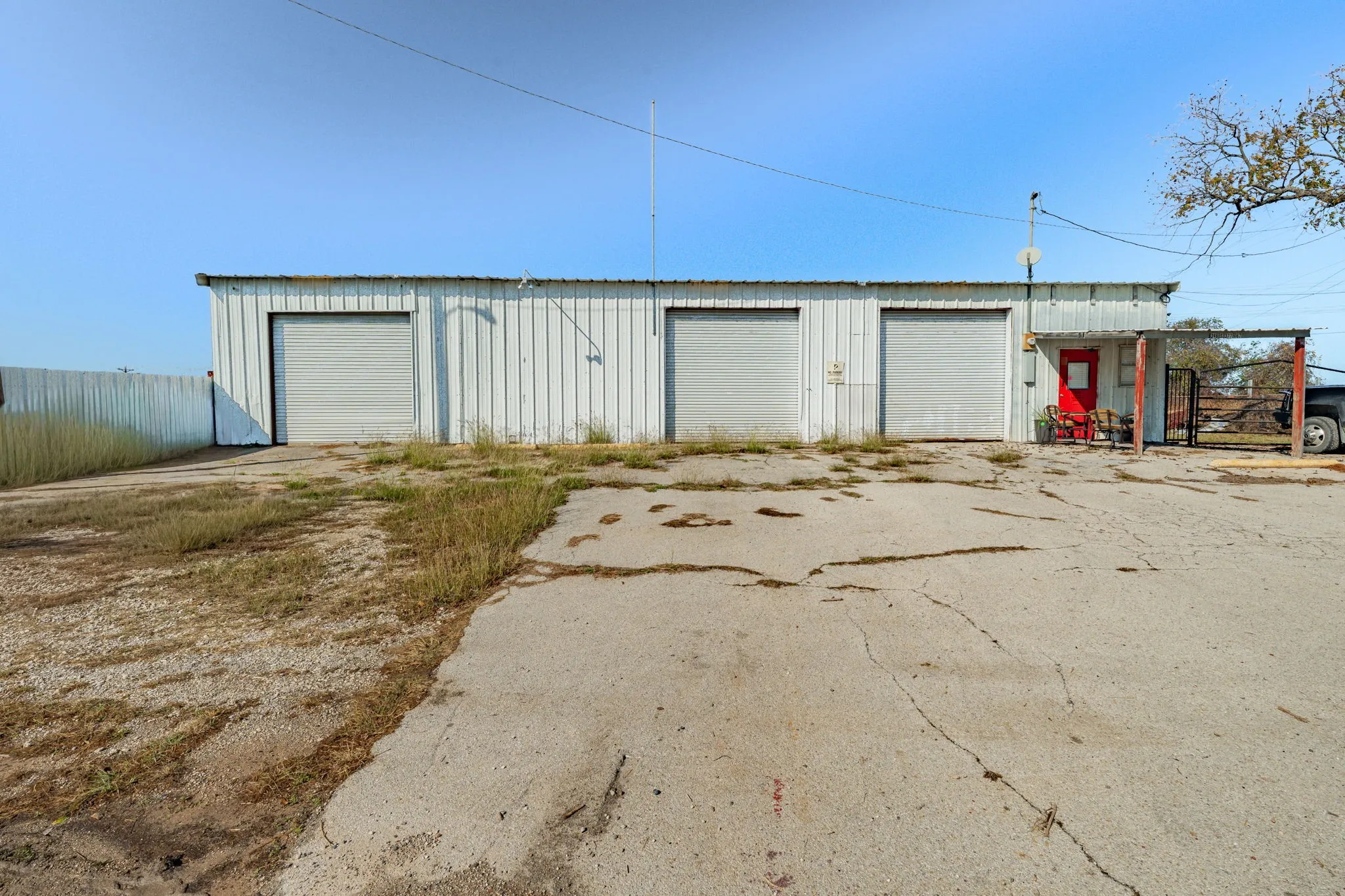 Business For Sale in Erath County , 5346 S US Highway 377, Stephenville, Texas 76401, 0, 0, Garage spaces, 0 Sqft, built in 1984, Preowned, Price $1,200,000, mls#21124118, Real Estate Agent in Stephenville, Homes For Sale in Erath county, Homes For Sale in Stephenville, Realtor in Stephenville Texas, Real Estate Brokerage Independent Realty Texas, Luminita Cordes Realtor