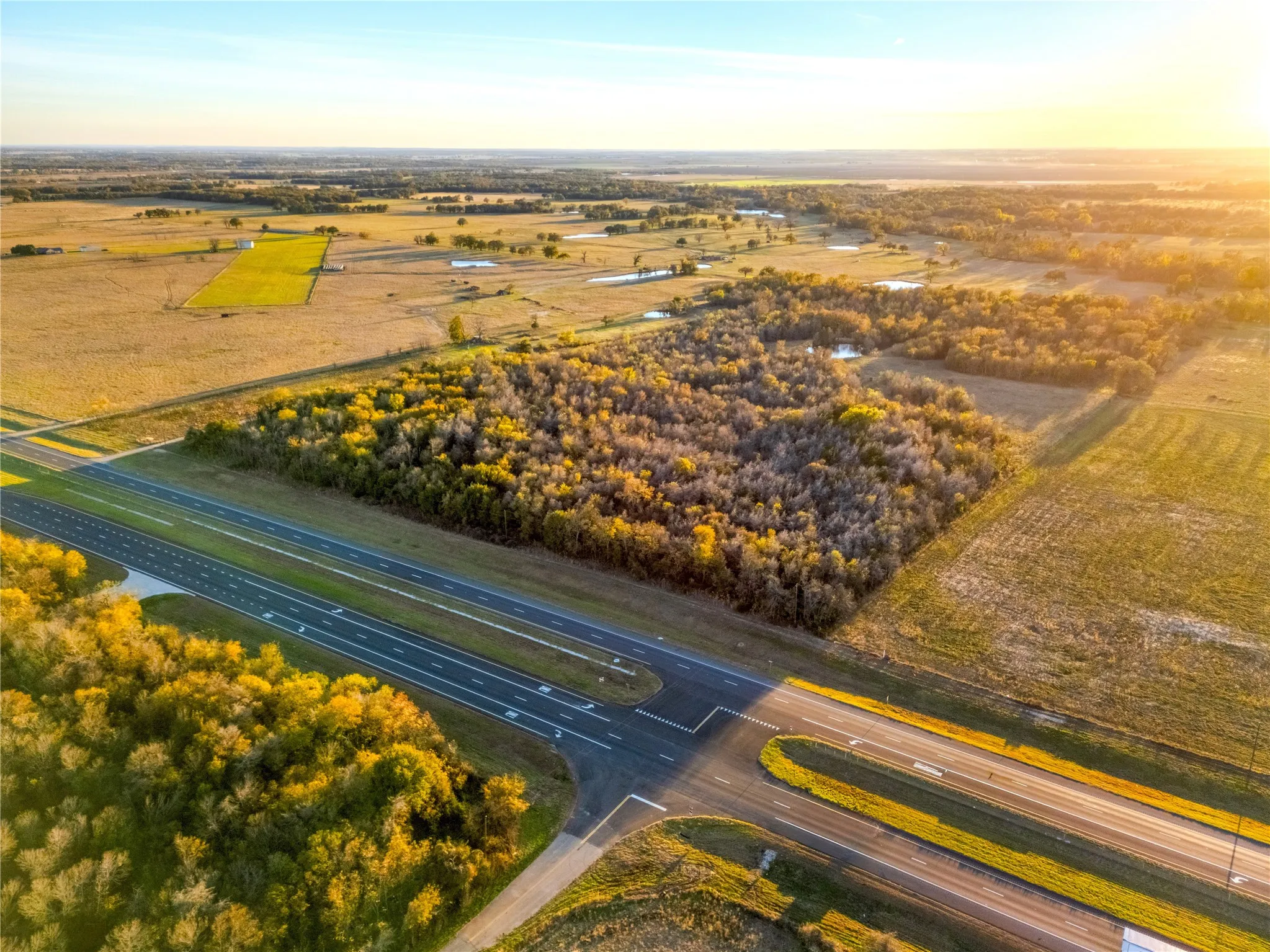 Improved Land For Sale in Falls County , 14+/- Commercial Hwy 6 Highway, Reagan, Texas 76680, 0, 0, Garage spaces, 0 Sqft, built in 0, Price $350,000, mls#21124168, Real Estate Agent in Reagan, Homes For Sale in Falls county, Homes For Sale in Reagan, Realtor in Reagan Texas, Real Estate Brokerage Independent Realty Texas, Luminita Cordes Realtor