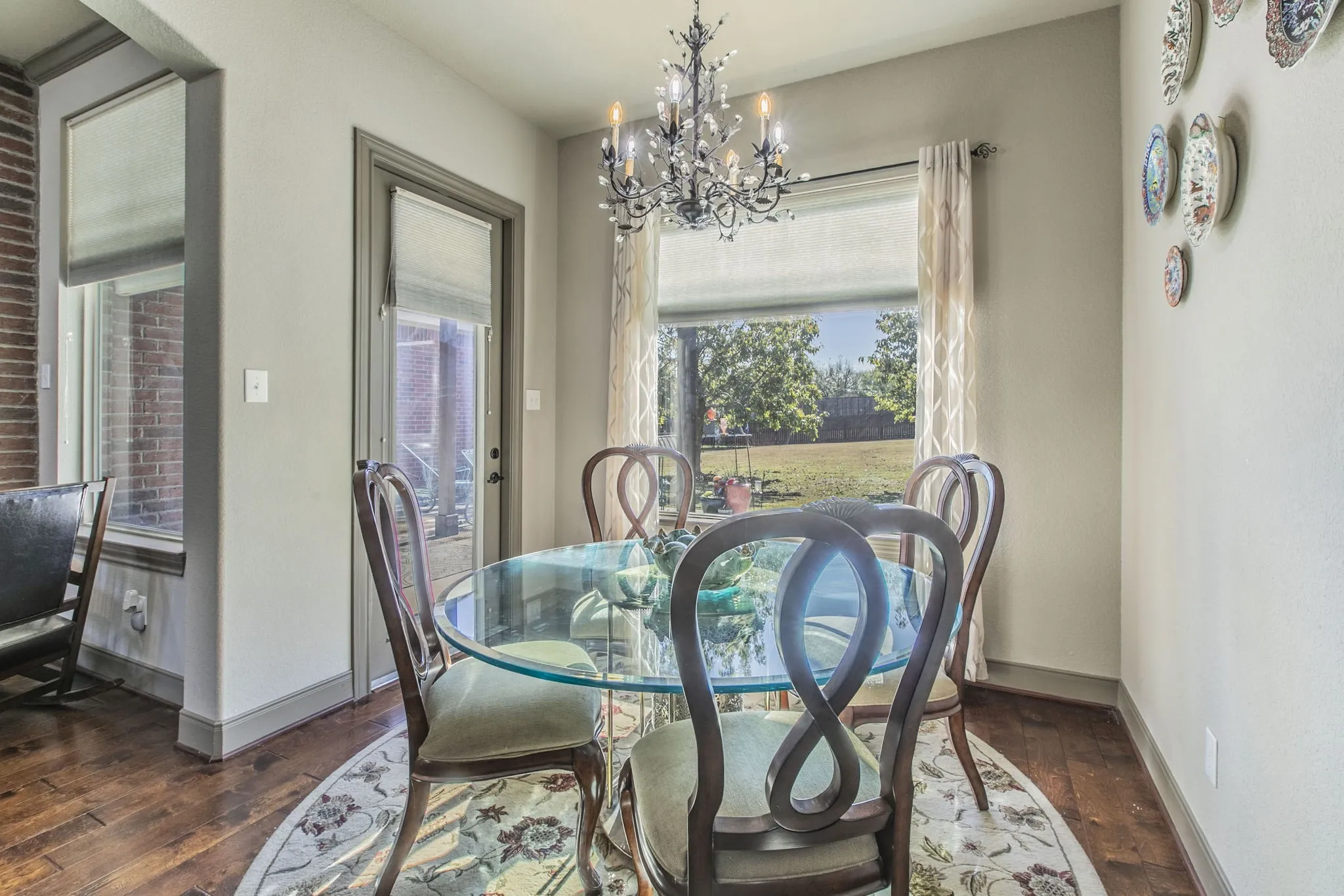 Single Family Residence For Sale in Ellis County , 206 Hidden Meadow Circle, Midlothian, Texas 76065, 3 Bedroom, 4 Bathroom, 2 Garage spaces, 3,408 Sqft, built in 2012, mls#21124236, Real Estate Agent in Midlothian, Homes For Sale in Ellis county, Homes For Sale in Midlothian, Realtor in Midlothian Texas, Real Estate Brokerage Independent Realty Texas, Luminita Cordes Realtor