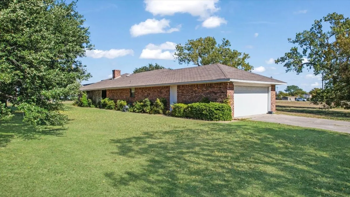 Unimproved Land For Sale in Denton County , 1711 FM 1385, Aubrey, Texas 76227, 0, 0, Garage spaces, 0 Sqft, built in 1985, mls#21115084, Real Estate Agent in Aubrey, Homes For Sale in Denton county, Homes For Sale in Aubrey, Realtor in Aubrey Texas, Real Estate Brokerage Independent Realty Texas, Luminita Cordes Realtor