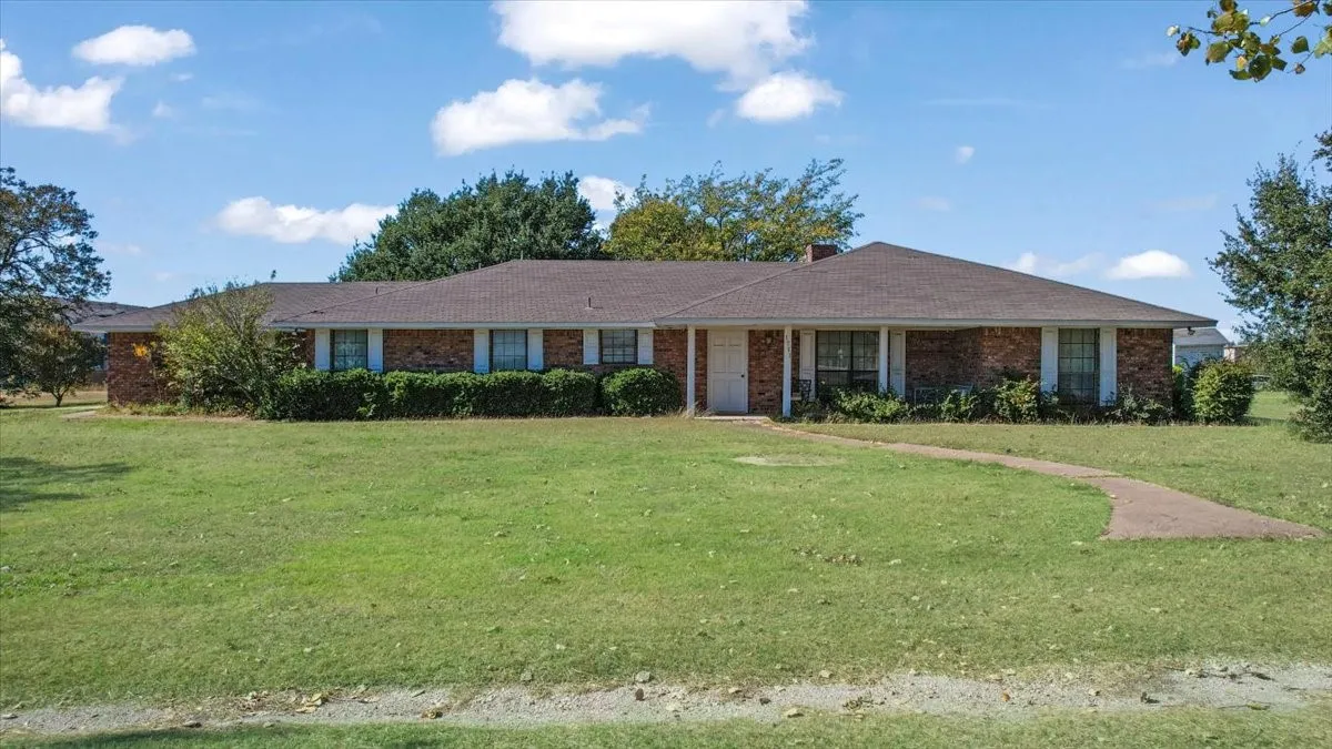 Unimproved Land For Sale in Denton County , 1711 FM 1385, Aubrey, Texas 76227, 0, 0, Garage spaces, 0 Sqft, built in 1985, mls#21115084, Real Estate Agent in Aubrey, Homes For Sale in Denton county, Homes For Sale in Aubrey, Realtor in Aubrey Texas, Real Estate Brokerage Independent Realty Texas, Luminita Cordes Realtor
