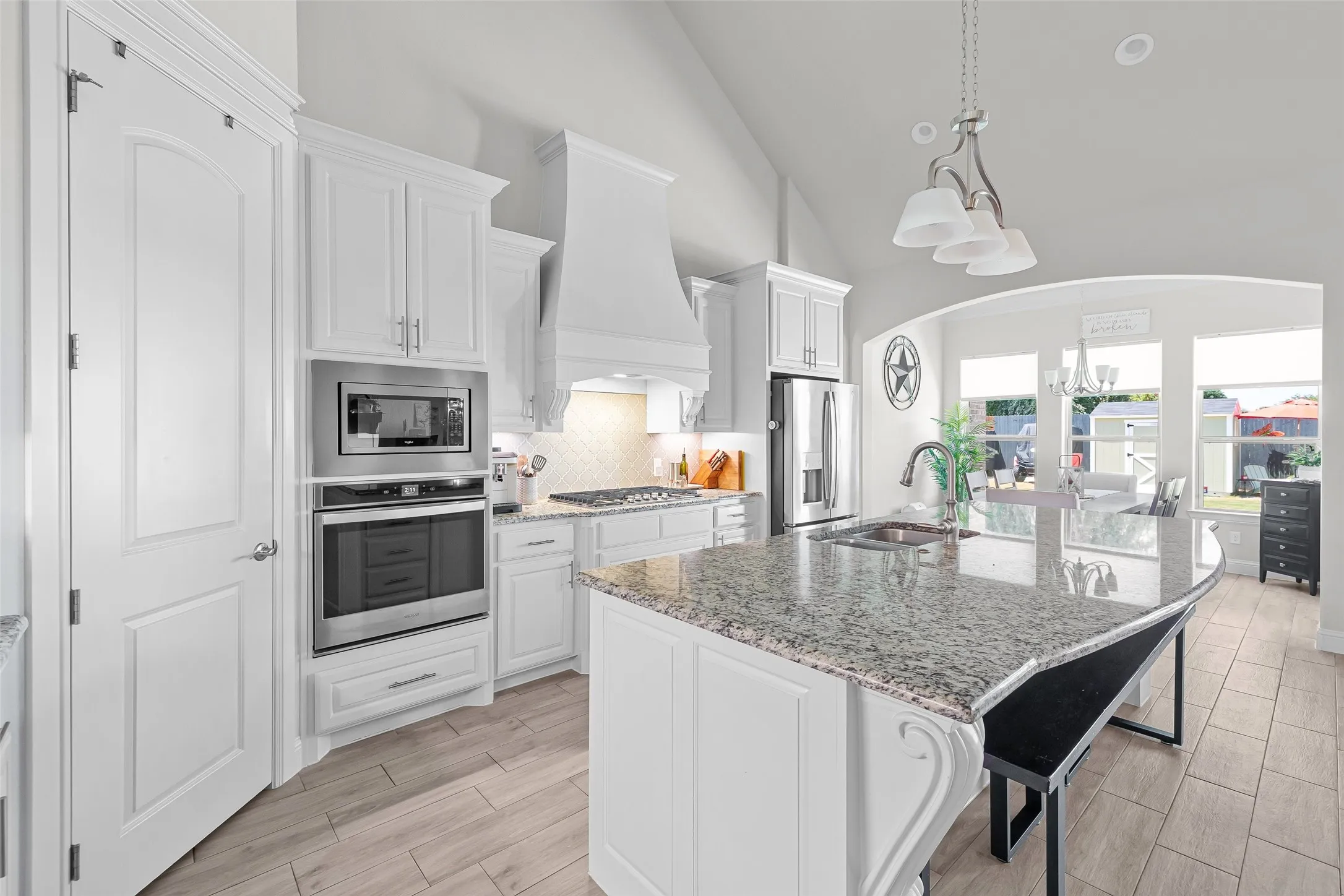Single Family Residence For Sale in Hood County , 1019 Anna Circle, Granbury, Texas 76048, 4 Bedroom, 3 Bathroom, 2 Garage spaces, 2,446 Sqft, built in 2021, Preowned, mls#21123335, Real Estate Agent in Granbury, Homes For Sale in Hood county, Homes For Sale in Granbury, Realtor in Granbury Texas, Real Estate Brokerage Independent Realty Texas, Luminita Cordes Realtor