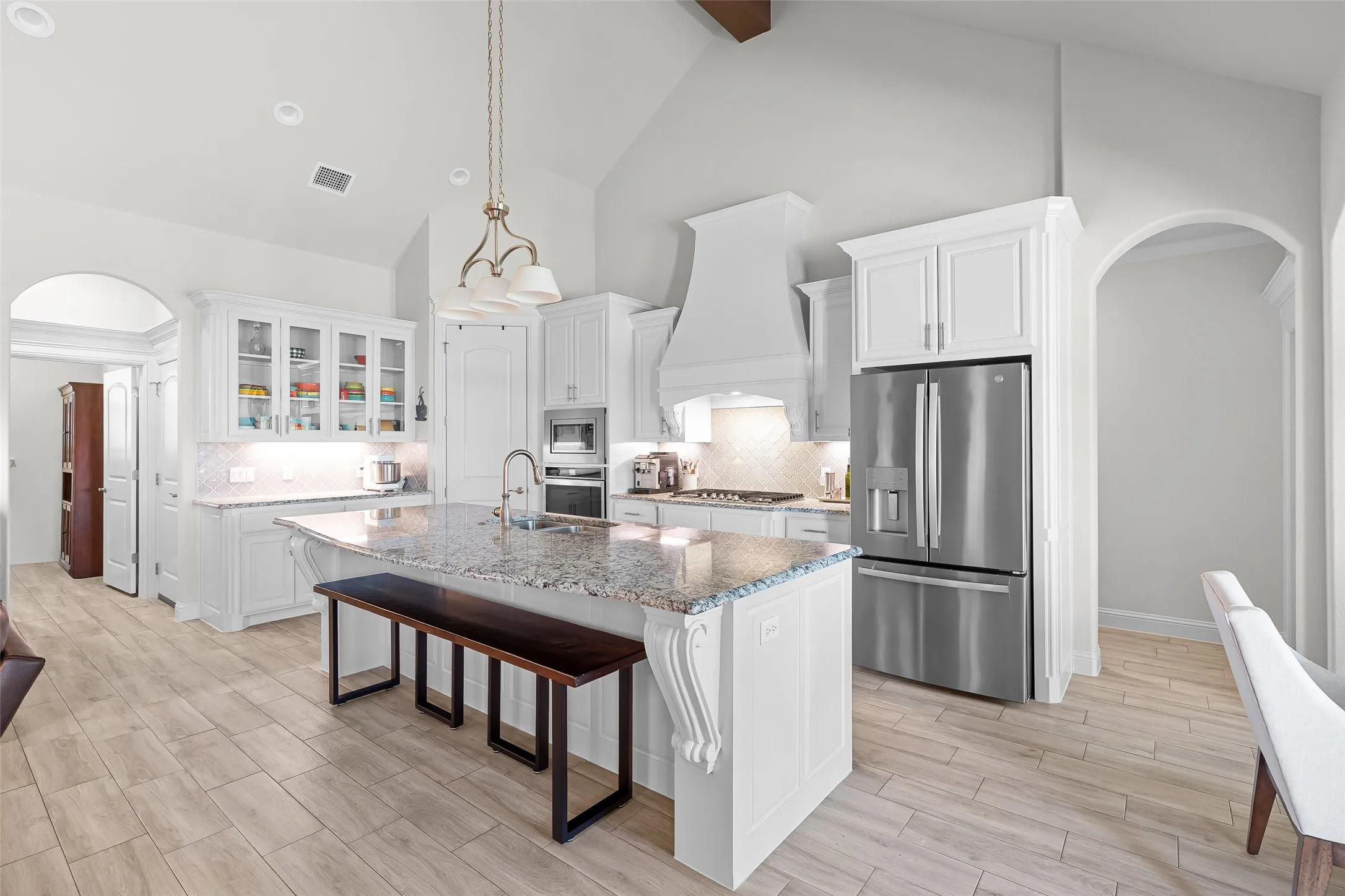 Single Family Residence For Sale in Hood County , 1019 Anna Circle, Granbury, Texas 76048, 4 Bedroom, 3 Bathroom, 2 Garage spaces, 2,446 Sqft, built in 2021, Preowned, mls#21123335, Real Estate Agent in Granbury, Homes For Sale in Hood county, Homes For Sale in Granbury, Realtor in Granbury Texas, Real Estate Brokerage Independent Realty Texas, Luminita Cordes Realtor
