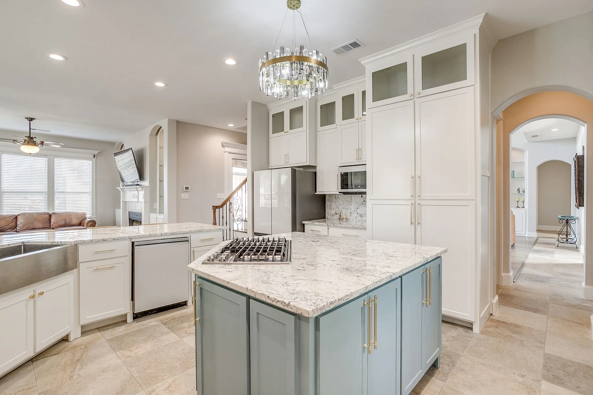 Single Family Residence For Sale in Tarrant County , 253 Bayne Road, Haslet, Texas 76052, 6 Bedroom, 6 Bathroom, 3 Garage spaces, 5,964 Sqft, built in 2003, Preowned, mls#21114806, Real Estate Agent in Haslet, Homes For Sale in Tarrant county, Homes For Sale in Haslet, Realtor in Haslet Texas, Real Estate Brokerage Independent Realty Texas, Luminita Cordes Realtor