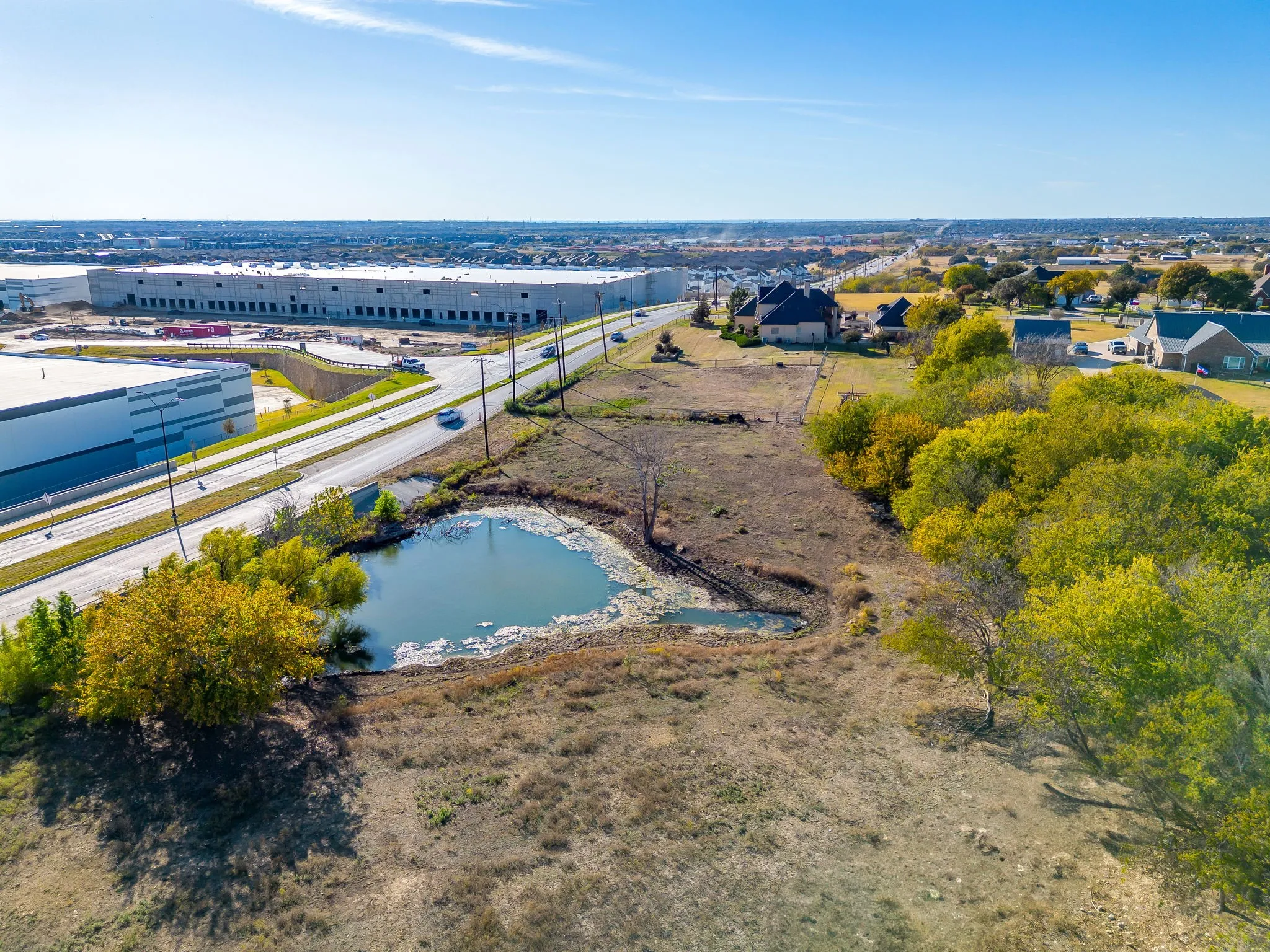 Single Family Residence For Sale in Tarrant County , 253 Bayne Road, Haslet, Texas 76052, 6 Bedroom, 6 Bathroom, 3 Garage spaces, 5,964 Sqft, built in 2003, Preowned, mls#21114806, Real Estate Agent in Haslet, Homes For Sale in Tarrant county, Homes For Sale in Haslet, Realtor in Haslet Texas, Real Estate Brokerage Independent Realty Texas, Luminita Cordes Realtor