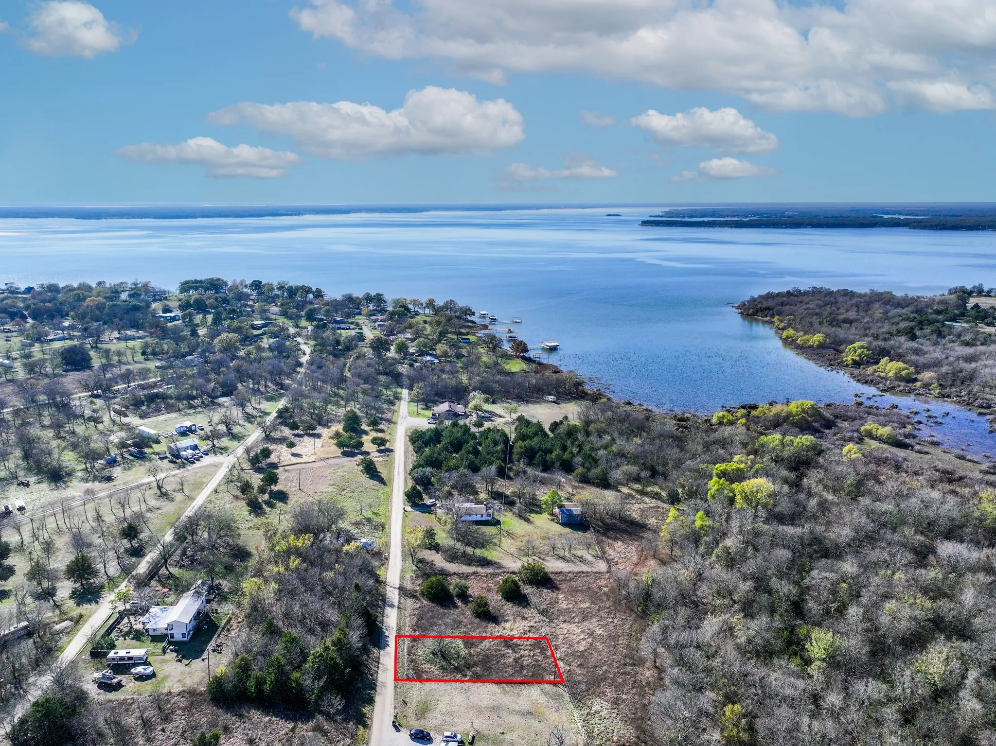 Improved Land For Sale in Hunt County , Lot 28 Scenic Drive, Lone Oak, Texas 75453, 0, 0, Garage spaces, 0 Sqft, built in 0, mls#21124813, Real Estate Agent in Lone Oak, Homes For Sale in Hunt county, Homes For Sale in Lone Oak, Realtor in Lone Oak Texas, Real Estate Brokerage Independent Realty Texas, Luminita Cordes Realtor