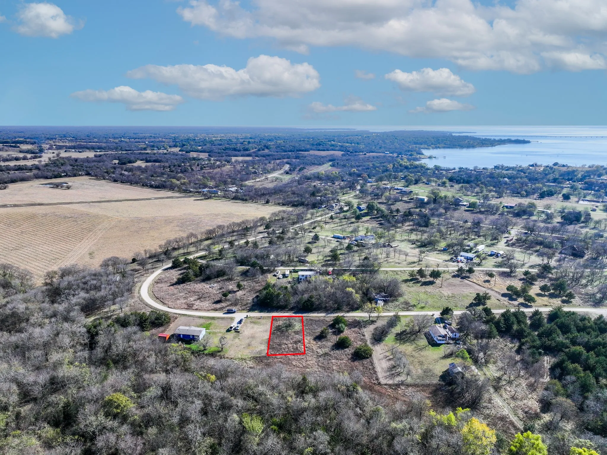 Improved Land For Sale in Hunt County , Lot 28 Scenic Drive, Lone Oak, Texas 75453, 0, 0, Garage spaces, 0 Sqft, built in 0, mls#21124813, Real Estate Agent in Lone Oak, Homes For Sale in Hunt county, Homes For Sale in Lone Oak, Realtor in Lone Oak Texas, Real Estate Brokerage Independent Realty Texas, Luminita Cordes Realtor