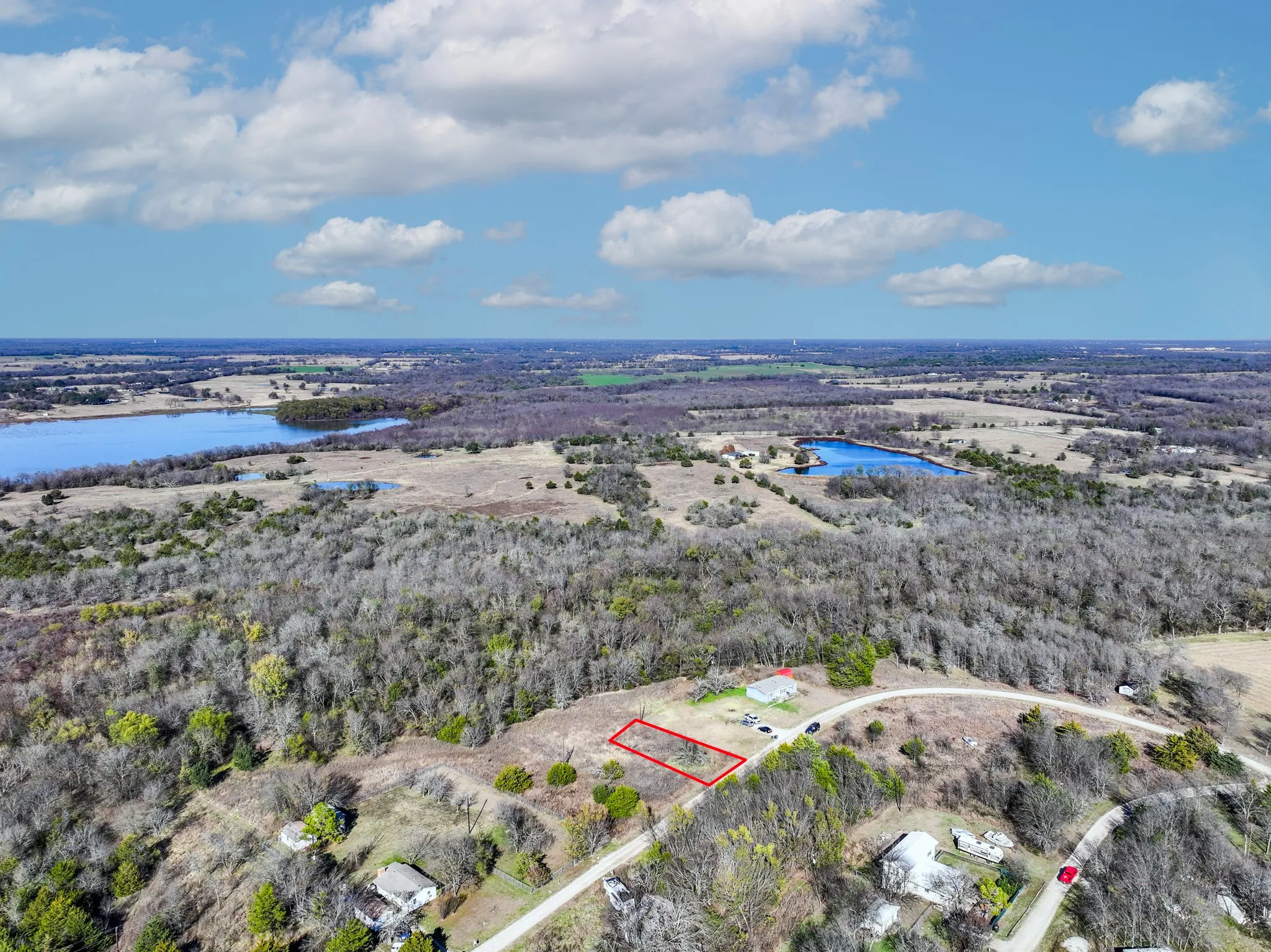 Improved Land For Sale in Hunt County , Lot 28 Scenic Drive, Lone Oak, Texas 75453, 0, 0, Garage spaces, 0 Sqft, built in 0, mls#21124813, Real Estate Agent in Lone Oak, Homes For Sale in Hunt county, Homes For Sale in Lone Oak, Realtor in Lone Oak Texas, Real Estate Brokerage Independent Realty Texas, Luminita Cordes Realtor