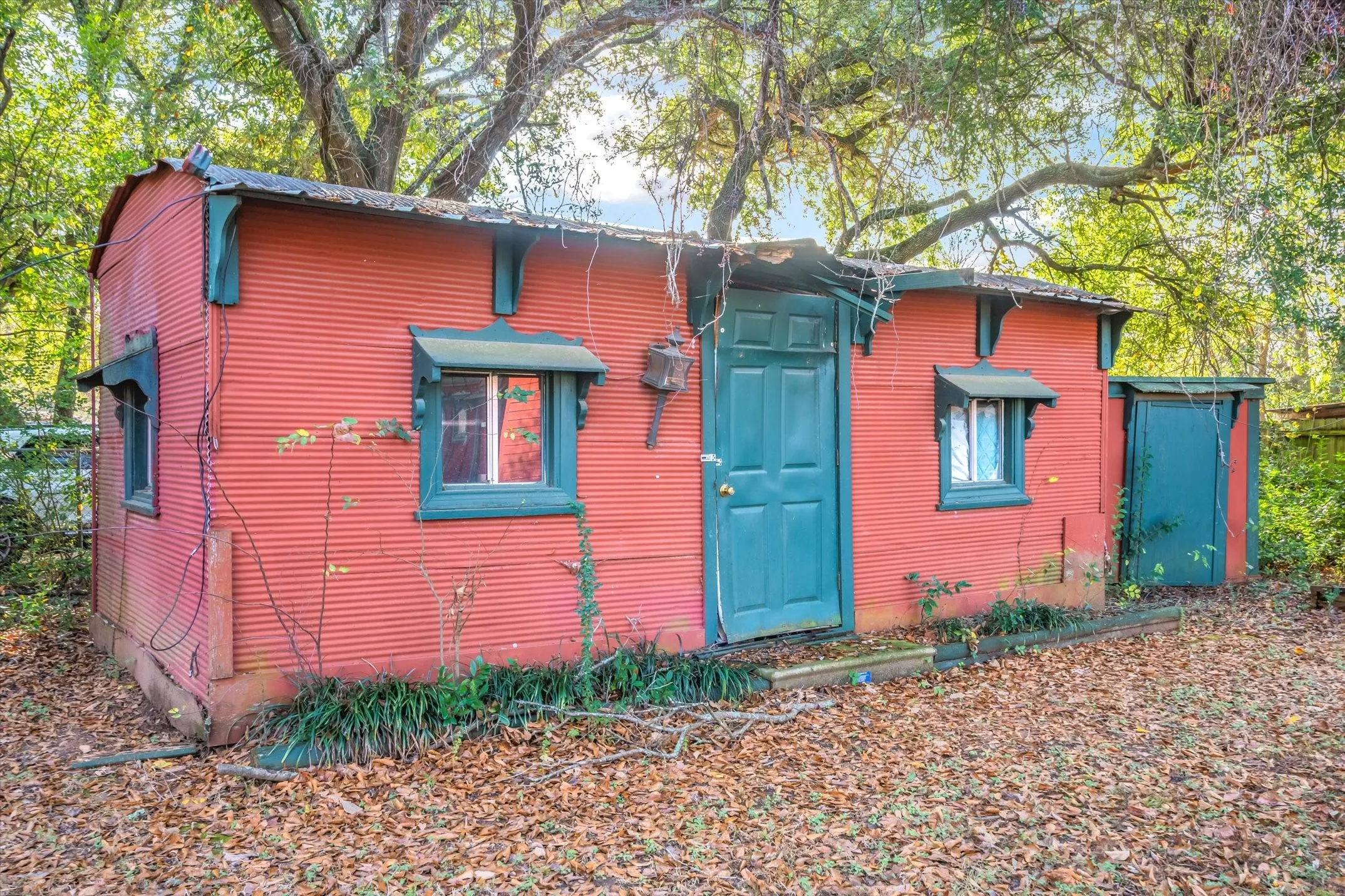 Hotel/Motel For Sale in Van Zandt County , 281 E Goshen Street, Canton, Texas 75103, 0, 0, Garage spaces, 0 Sqft, built in 1951, Unknown, Price $109,900, mls#21124962, Real Estate Agent in Canton, Homes For Sale in Van Zandt county, Homes For Sale in Canton, Realtor in Canton Texas, Real Estate Brokerage Independent Realty Texas, Luminita Cordes Realtor