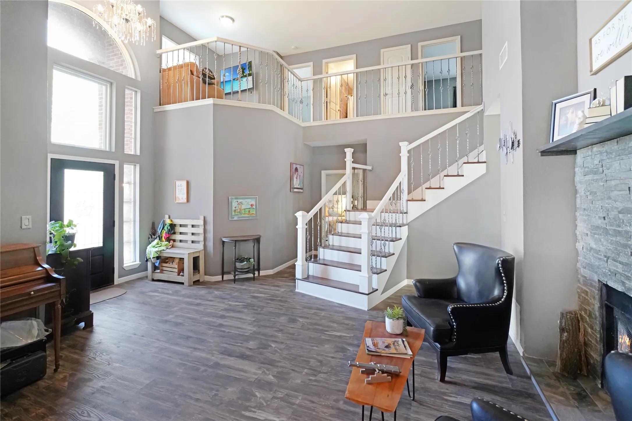 Single Family Residence For Sale in Hunt County , 4470 County Road 2208, Greenville, Texas 75402, 4 Bedrooms, 3 Bathrooms, 2 Garage spaces, 2,713 Sqft, built in 1999, Price $399,900, mls#21124791, Real Estate Agent in Greenville, Homes For Sale in Hunt county, Homes For Sale in Greenville, Realtor in Greenville Texas, Real Estate Brokerage Independent Realty Texas, Luminita Cordes Realtor