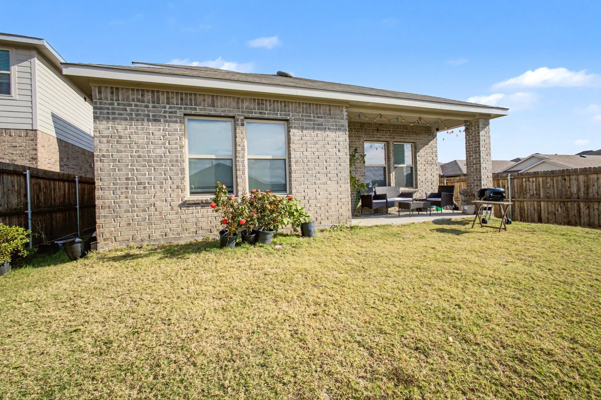 Single Family Residence For Sale in Kaufman County , 1301 Draper Lane, Forney, Texas 75126, 4 Bedroom, 3 Bathroom, 2 Garage spaces, 2,144 Sqft, built in 2023, Preowned, mls#21122688, Real Estate Agent in Forney, Homes For Sale in Kaufman county, Homes For Sale in Forney, Realtor in Forney Texas, Real Estate Brokerage Independent Realty Texas, Luminita Cordes Realtor