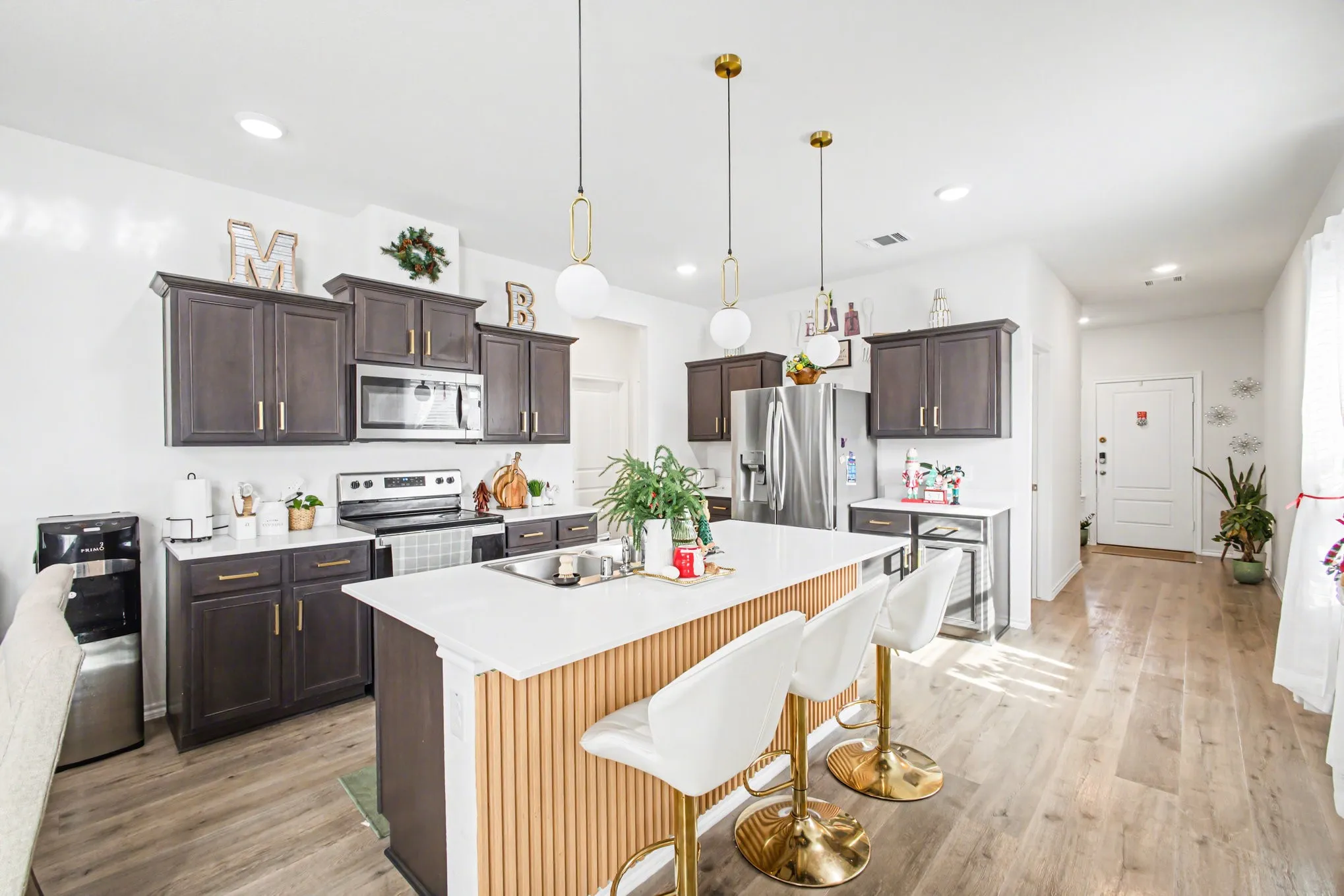 Single Family Residence For Sale in Kaufman County , 1301 Draper Lane, Forney, Texas 75126, 4 Bedroom, 3 Bathroom, 2 Garage spaces, 2,144 Sqft, built in 2023, Preowned, mls#21122688, Real Estate Agent in Forney, Homes For Sale in Kaufman county, Homes For Sale in Forney, Realtor in Forney Texas, Real Estate Brokerage Independent Realty Texas, Luminita Cordes Realtor