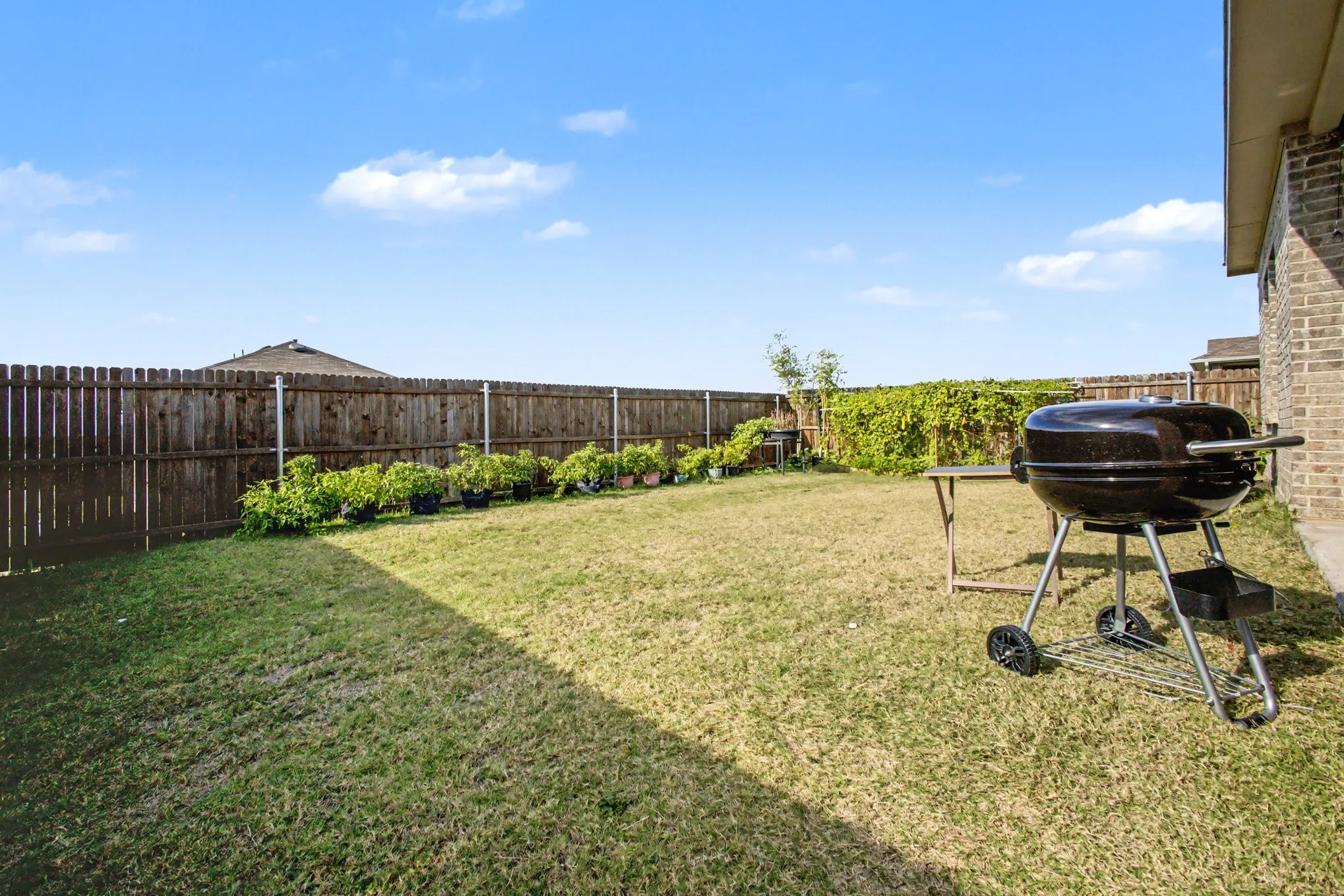 Single Family Residence For Sale in Kaufman County , 1301 Draper Lane, Forney, Texas 75126, 4 Bedroom, 3 Bathroom, 2 Garage spaces, 2,144 Sqft, built in 2023, Preowned, mls#21122688, Real Estate Agent in Forney, Homes For Sale in Kaufman county, Homes For Sale in Forney, Realtor in Forney Texas, Real Estate Brokerage Independent Realty Texas, Luminita Cordes Realtor