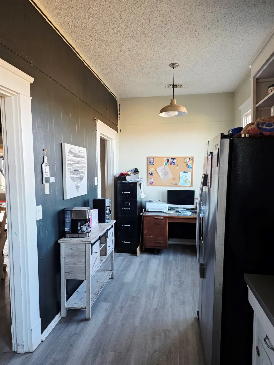 Farm For Sale in Lamar County , 520 County Road 36980, Arthur City, Texas 75411, 2 Bedrooms, 2 Bathrooms, Garage spaces, 2,664 Sqft, built in 0, Price $799,000, mls#21125249, Real Estate Agent in Arthur City, Homes For Sale in Lamar county, Homes For Sale in Arthur City, Realtor in Arthur City Texas, Real Estate Brokerage Independent Realty Texas, Luminita Cordes Realtor