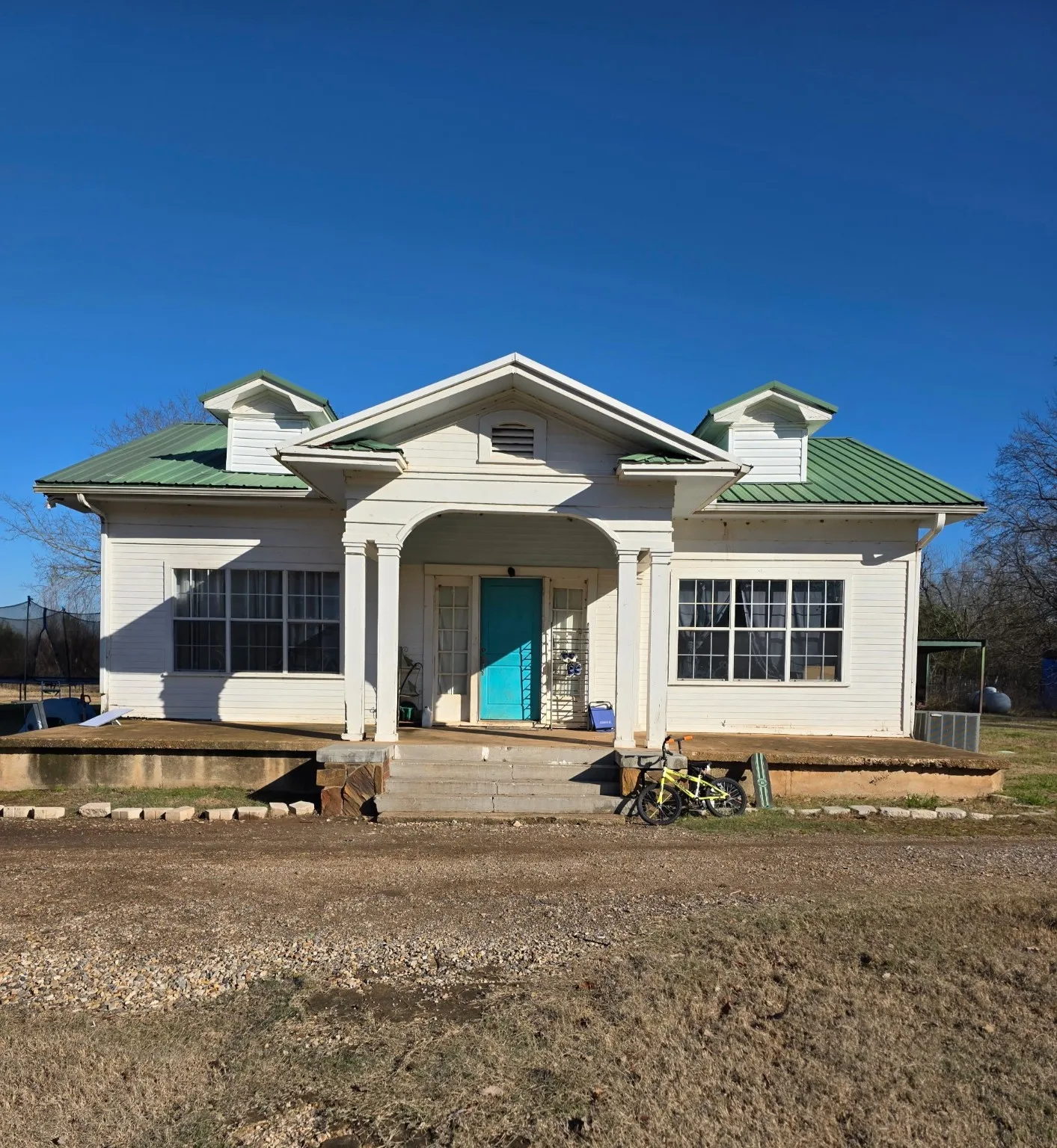 Farm For Sale in Lamar County , 520 County Road 36980, Arthur City, Texas 75411, 2 Bedrooms, 2 Bathrooms, Garage spaces, 2,664 Sqft, built in 0, Price $799,000, mls#21125249, Real Estate Agent in Arthur City, Homes For Sale in Lamar county, Homes For Sale in Arthur City, Realtor in Arthur City Texas, Real Estate Brokerage Independent Realty Texas, Luminita Cordes Realtor
