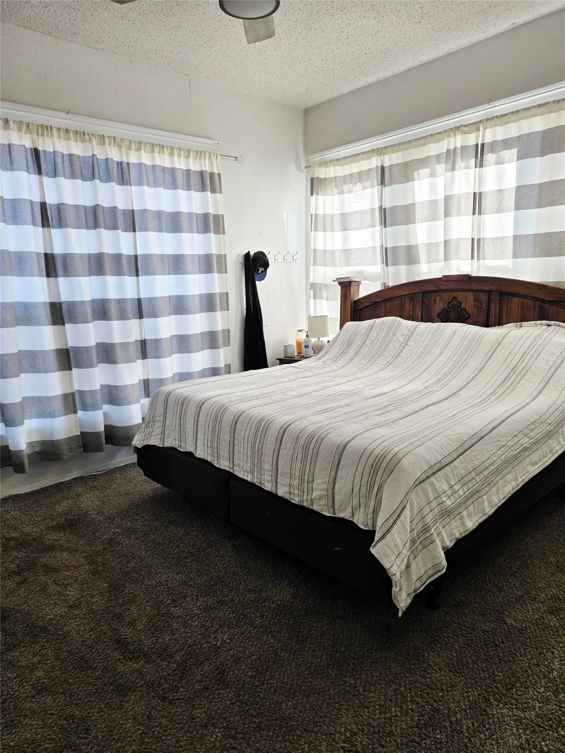 Farm For Sale in Lamar County , 520 County Road 36980, Arthur City, Texas 75411, 2 Bedrooms, 2 Bathrooms, Garage spaces, 2,664 Sqft, built in 0, Price $799,000, mls#21125249, Real Estate Agent in Arthur City, Homes For Sale in Lamar county, Homes For Sale in Arthur City, Realtor in Arthur City Texas, Real Estate Brokerage Independent Realty Texas, Luminita Cordes Realtor