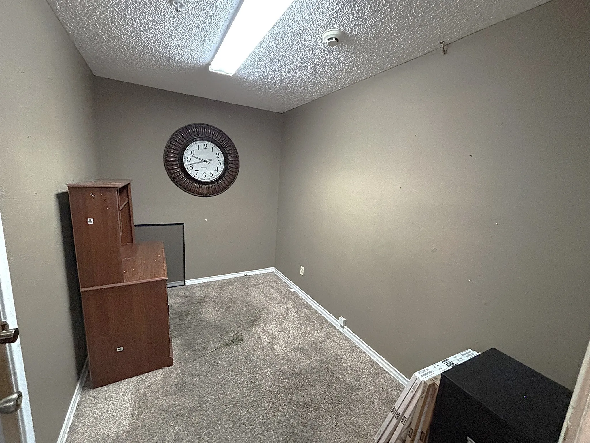 Single Family Residence For Sale in Dallas County , 3042 Kiestridge Drive, Dallas, Texas 75233, 3 Bedroom, 2 Bathroom, 2 Garage spaces, 2,377 Sqft, built in 1970, mls#21106282, Real Estate Agent in Dallas, Homes For Sale in Dallas county, Homes For Sale in Dallas, Realtor in Dallas Texas, Real Estate Brokerage Independent Realty Texas, Luminita Cordes Realtor