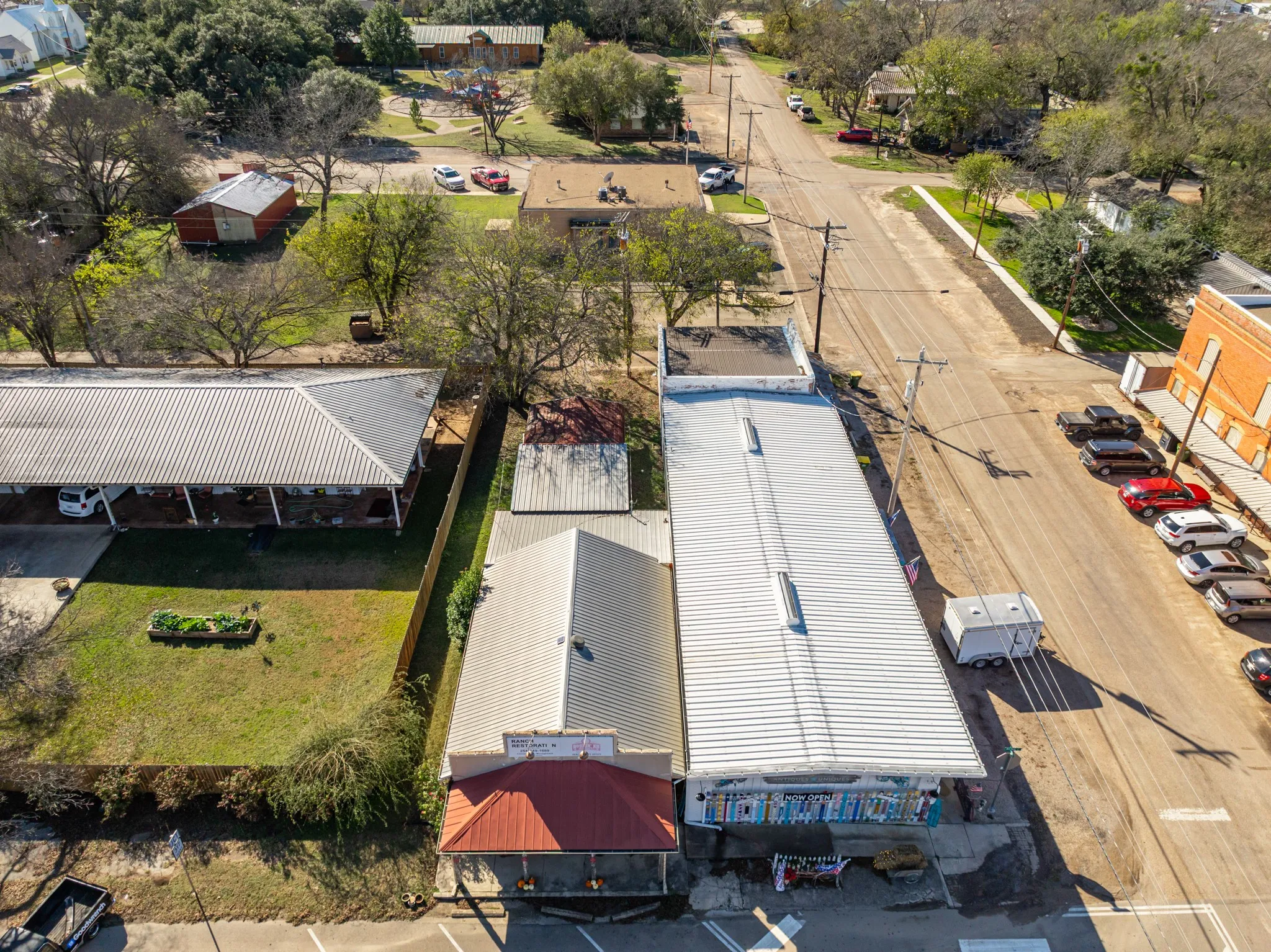 Office For Sale in Bosque County , 504 E Avenue C, Valley Mills, Texas 76689, 0, 0, Garage spaces, 0 Sqft, built in 1950, Preowned, Price $199,900, mls#21125606, Real Estate Agent in Valley Mills, Homes For Sale in Bosque county, Homes For Sale in Valley Mills, Realtor in Valley Mills Texas, Real Estate Brokerage Independent Realty Texas, Luminita Cordes Realtor