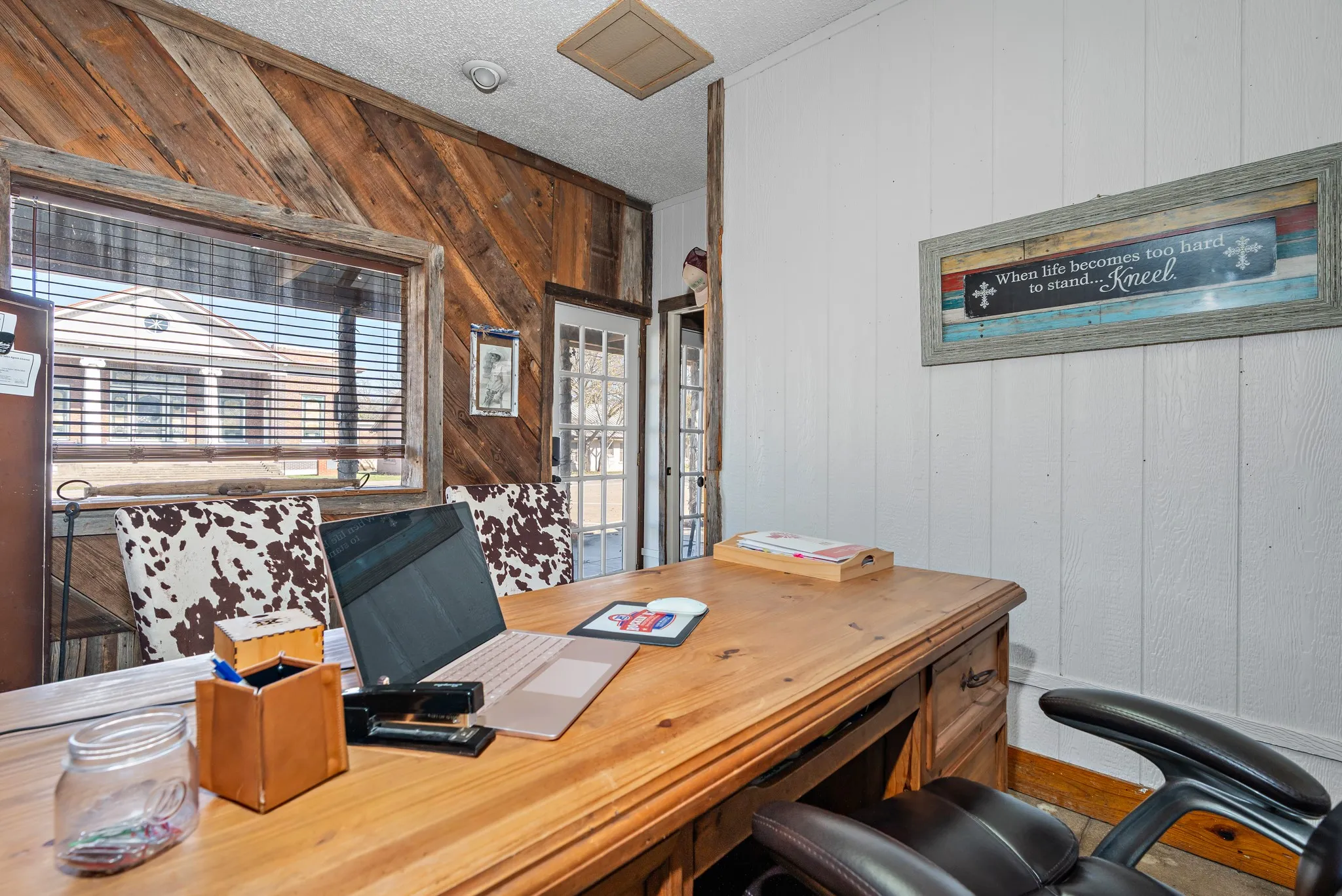 Office For Sale in Bosque County , 504 E Avenue C, Valley Mills, Texas 76689, 0, 0, Garage spaces, 0 Sqft, built in 1950, Preowned, Price $199,900, mls#21125606, Real Estate Agent in Valley Mills, Homes For Sale in Bosque county, Homes For Sale in Valley Mills, Realtor in Valley Mills Texas, Real Estate Brokerage Independent Realty Texas, Luminita Cordes Realtor