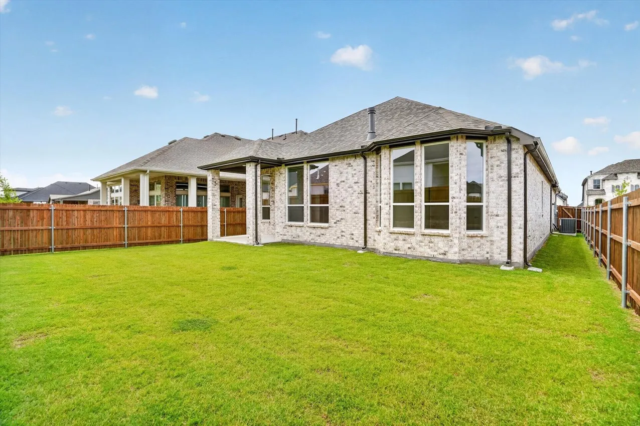 Single Family Residence For Sale in Tarrant County , 7825 Winterbloom Way, Fort Worth, Texas 76123, 4 Bedroom, 3 Bathroom, 2 Garage spaces, 2,317 Sqft, built in 2026, mls#21125613, Real Estate Agent in Fort Worth, Homes For Sale in Tarrant county, Homes For Sale in Fort Worth, Realtor in Fort Worth Texas, Real Estate Brokerage Independent Realty Texas, Luminita Cordes Realtor