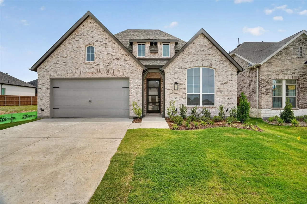 Single Family Residence For Sale in Tarrant County , 7825 Winterbloom Way, Fort Worth, Texas 76123, 4 Bedroom, 3 Bathroom, 2 Garage spaces, 2,317 Sqft, built in 2026, mls#21125613, Real Estate Agent in Fort Worth, Homes For Sale in Tarrant county, Homes For Sale in Fort Worth, Realtor in Fort Worth Texas, Real Estate Brokerage Independent Realty Texas, Luminita Cordes Realtor