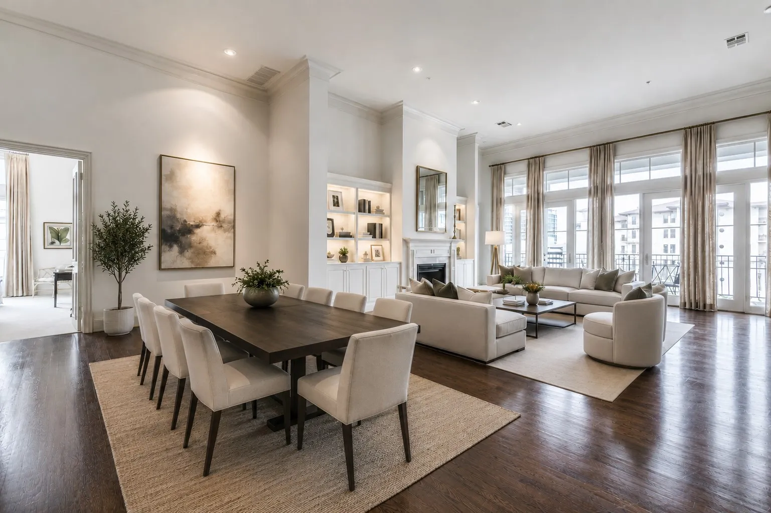 Condominium For Rent in Dallas County , 3535 Gillespie Street 604, Dallas, Texas 75219, 3 Bedroom, 4 Bathroom, 2 Garage spaces, 2,899 Sqft, built in 2000, Preowned, mls#21125051, Real Estate Agent in Dallas, Homes For Rent in Dallas county, Homes For Rent in Dallas, Realtor in Dallas Texas, Real Estate Brokerage Independent Realty Texas, Luminita Cordes Realtor