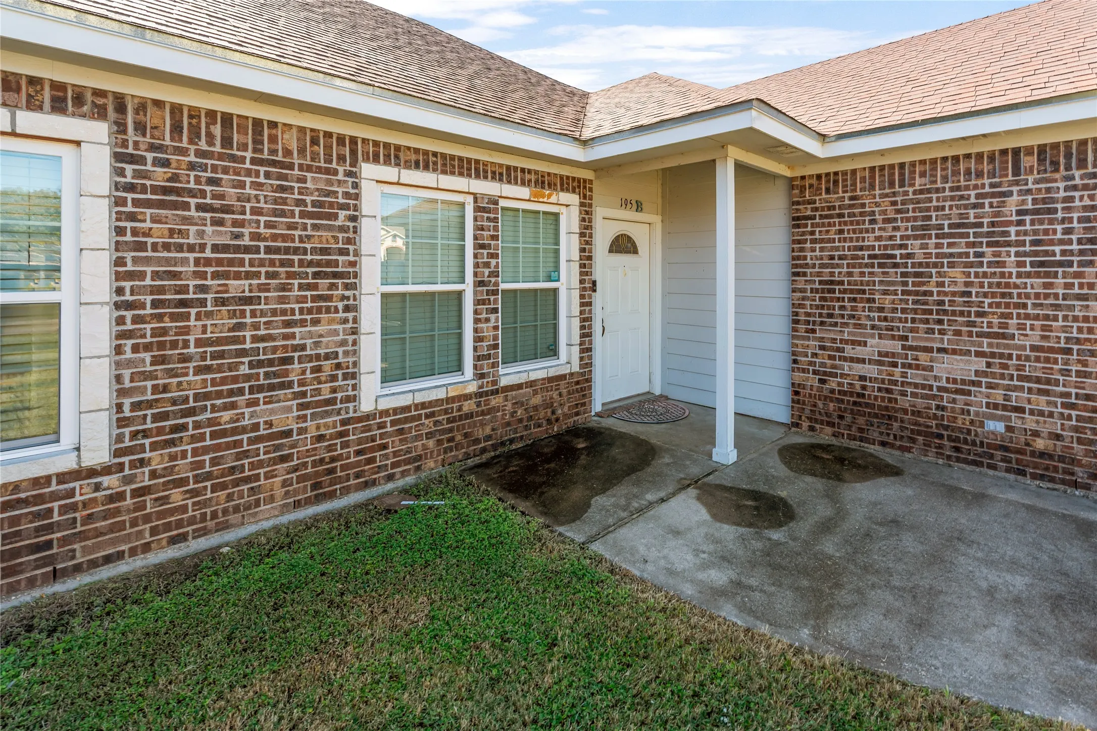 Duplex For Sale in Mc Lennan County , 195 ASHLAND Drive, Woodway, Texas 76712, 0, 0, 2 Garage spaces, 0 Sqft, built in 2014, Preowned, mls#21124778, Real Estate Agent in Woodway, Homes For Sale in Mc Lennan county, Homes For Sale in Woodway, Realtor in Woodway Texas, Real Estate Brokerage Independent Realty Texas, Luminita Cordes Realtor