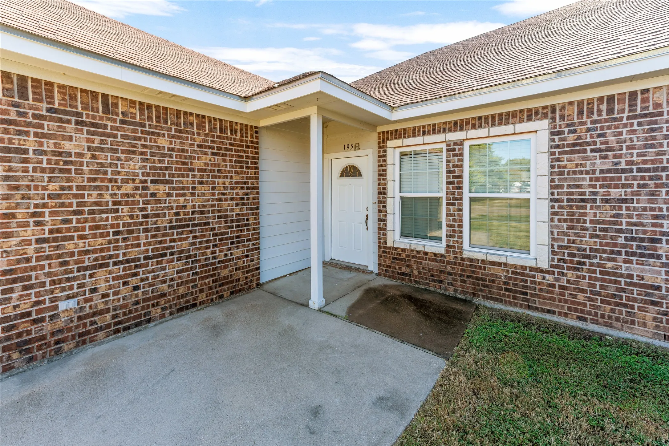 Duplex For Sale in Mc Lennan County , 195 ASHLAND Drive, Woodway, Texas 76712, 0, 0, 2 Garage spaces, 0 Sqft, built in 2014, Preowned, mls#21124778, Real Estate Agent in Woodway, Homes For Sale in Mc Lennan county, Homes For Sale in Woodway, Realtor in Woodway Texas, Real Estate Brokerage Independent Realty Texas, Luminita Cordes Realtor