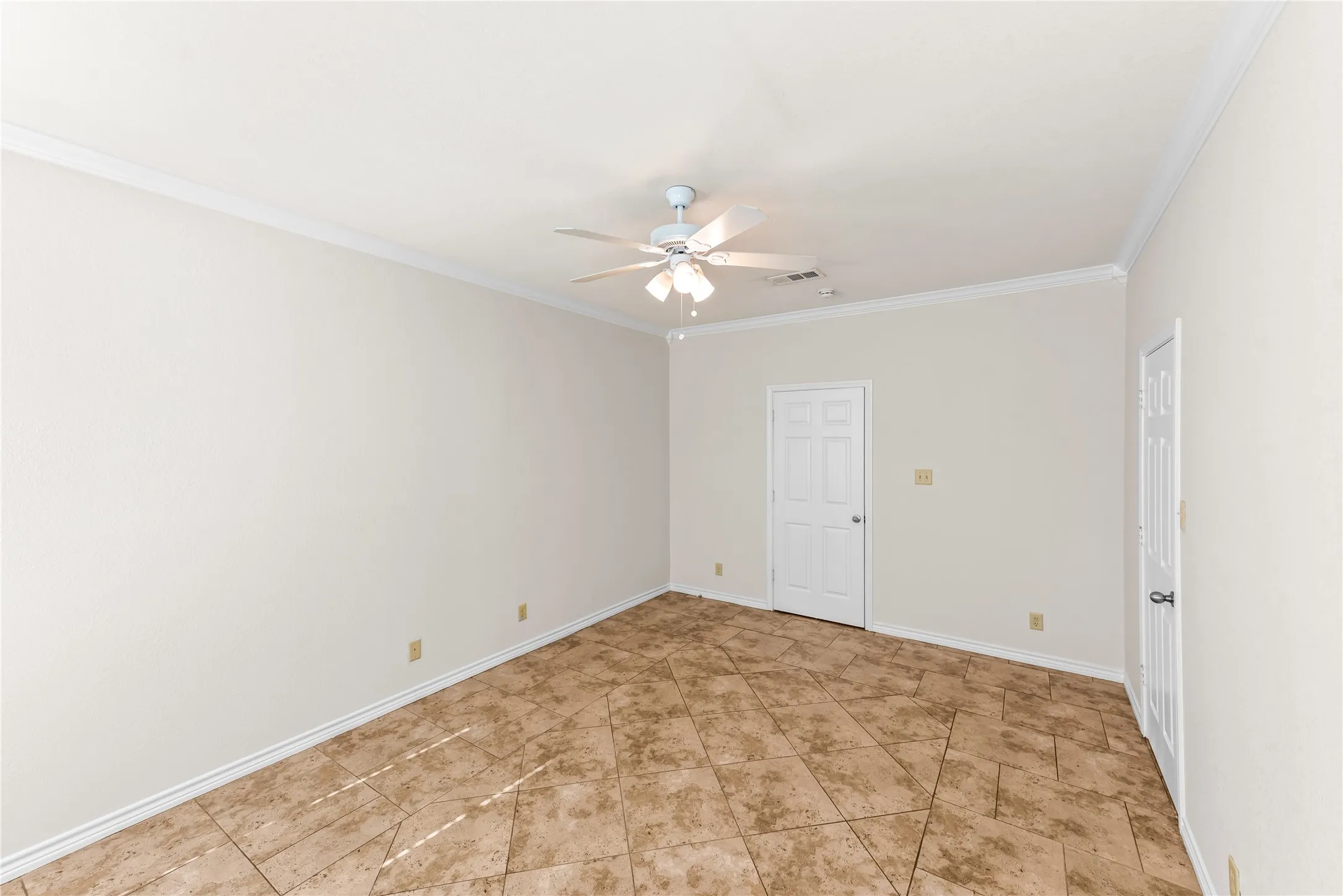 Duplex For Sale in Mc Lennan County , 195 ASHLAND Drive, Woodway, Texas 76712, 0, 0, 2 Garage spaces, 0 Sqft, built in 2014, Preowned, mls#21124778, Real Estate Agent in Woodway, Homes For Sale in Mc Lennan county, Homes For Sale in Woodway, Realtor in Woodway Texas, Real Estate Brokerage Independent Realty Texas, Luminita Cordes Realtor