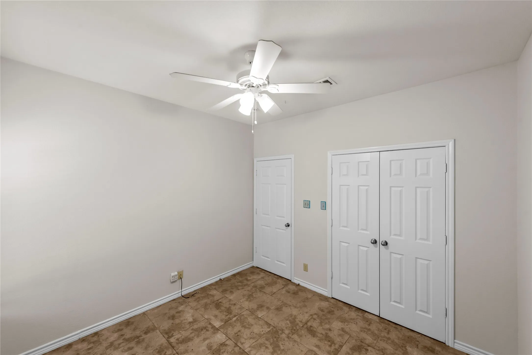 Duplex For Sale in Mc Lennan County , 195 ASHLAND Drive, Woodway, Texas 76712, 0, 0, 2 Garage spaces, 0 Sqft, built in 2014, Preowned, mls#21124778, Real Estate Agent in Woodway, Homes For Sale in Mc Lennan county, Homes For Sale in Woodway, Realtor in Woodway Texas, Real Estate Brokerage Independent Realty Texas, Luminita Cordes Realtor