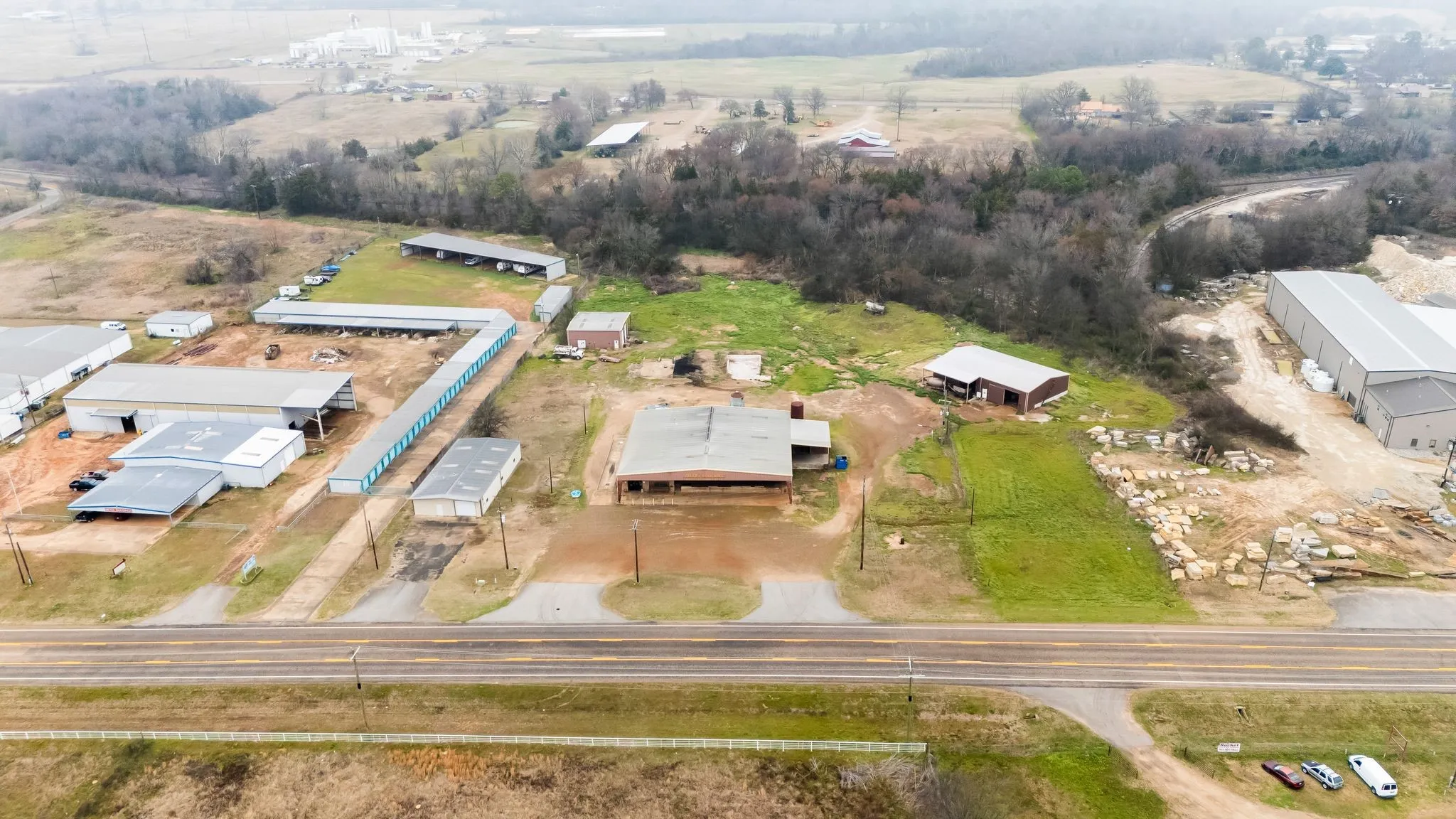 Industrial For Sale in Wood County , 1211 E Coke RD Road, Winnsboro, Texas 75494, 0, 0, Garage spaces, 0 Sqft, built in 1989, Preowned, mls#21126244, Real Estate Agent in Winnsboro, Homes For Sale in Wood county, Homes For Sale in Winnsboro, Realtor in Winnsboro Texas, Real Estate Brokerage Independent Realty Texas, Luminita Cordes Realtor
