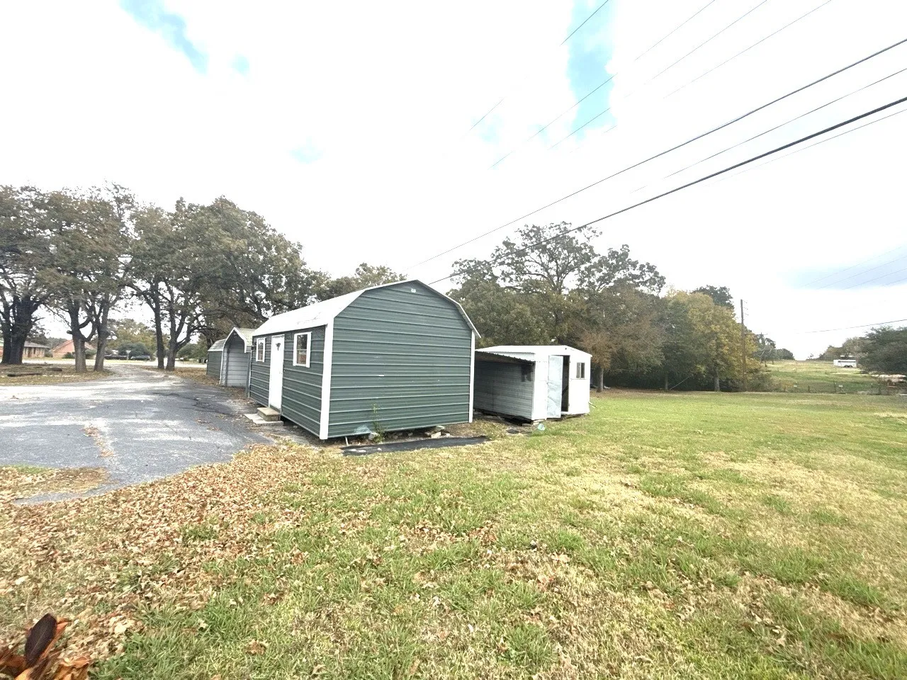 Single Family Residence For Sale in Freestone County , 150 Lazy Way, Fairfield, Texas 75840, 3 Bedroom, 2 Bathroom, Garage spaces, 1,936 Sqft, built in 1972, mls#21123020, Real Estate Agent in Fairfield, Homes For Sale in Freestone county, Homes For Sale in Fairfield, Realtor in Fairfield Texas, Real Estate Brokerage Independent Realty Texas, Luminita Cordes Realtor