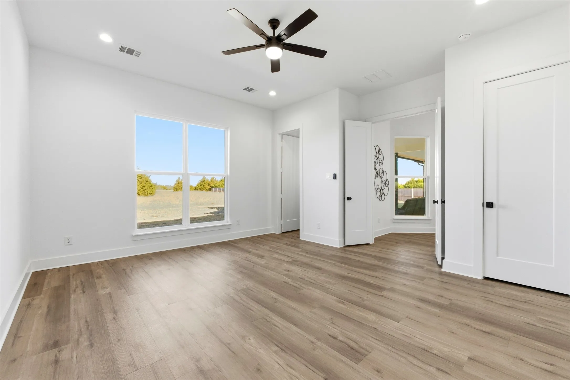 Single Family Residence For Sale in Ellis County , 1431 Westgrove Lane, Waxahachie, Texas 75165, 4 Bedroom, 4 Bathroom, 3 Garage spaces, 3,219 Sqft, built in 2025, New Construction - Incomplete, mls#21125980, Real Estate Agent in Waxahachie, Homes For Sale in Ellis county, Homes For Sale in Waxahachie, Realtor in Waxahachie Texas, Real Estate Brokerage Independent Realty Texas, Luminita Cordes Realtor