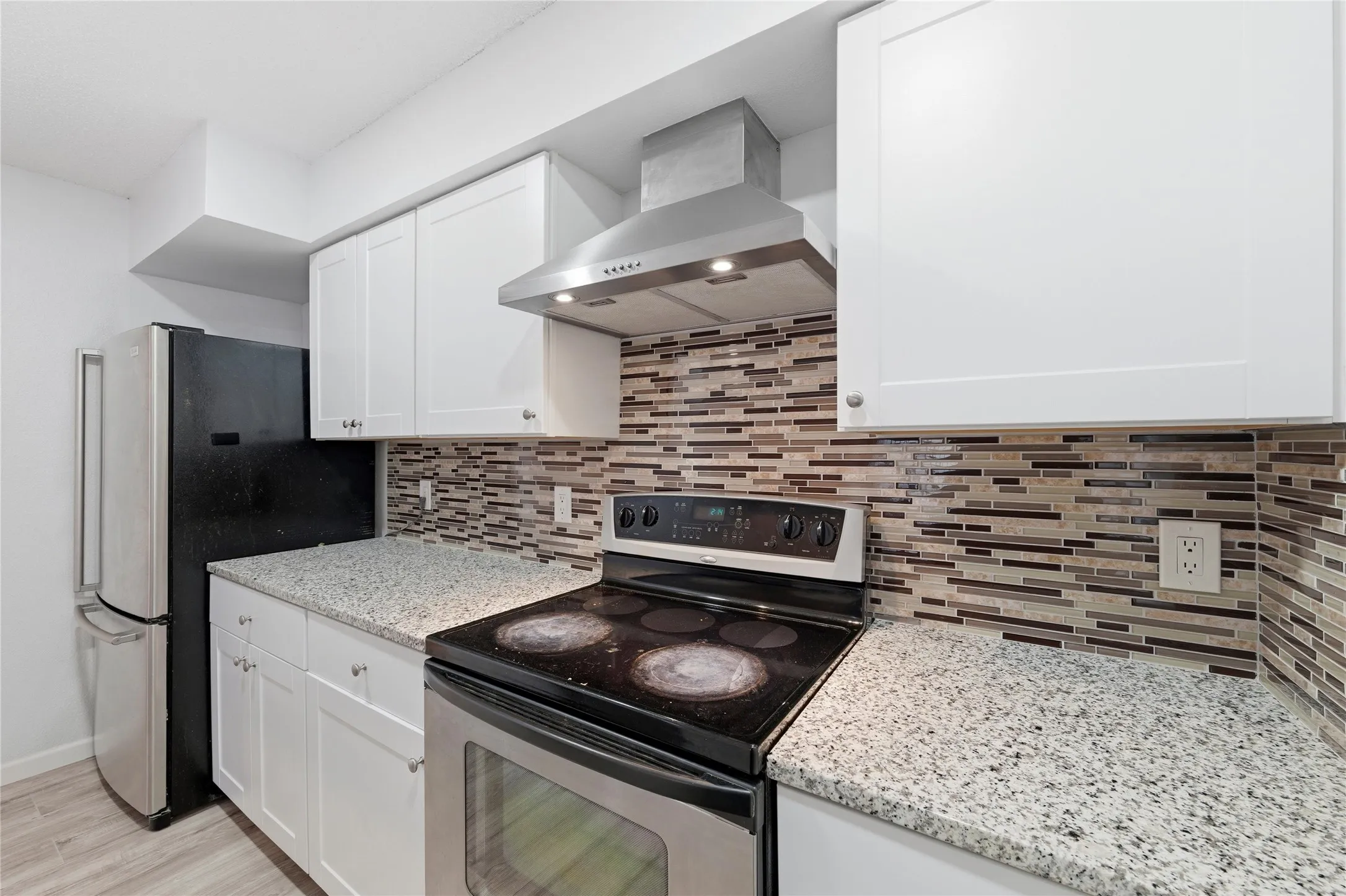 Condominium For Rent in Dallas County , 12482 Abrams Road 1327, Dallas, Texas 75243, 2 Bedroom, 2 Bathroom, Garage spaces, 959 Sqft, built in 1982, Preowned, mls#21126254, Real Estate Agent in Dallas, Homes For Rent in Dallas county, Homes For Rent in Dallas, Realtor in Dallas Texas, Real Estate Brokerage Independent Realty Texas, Luminita Cordes Realtor