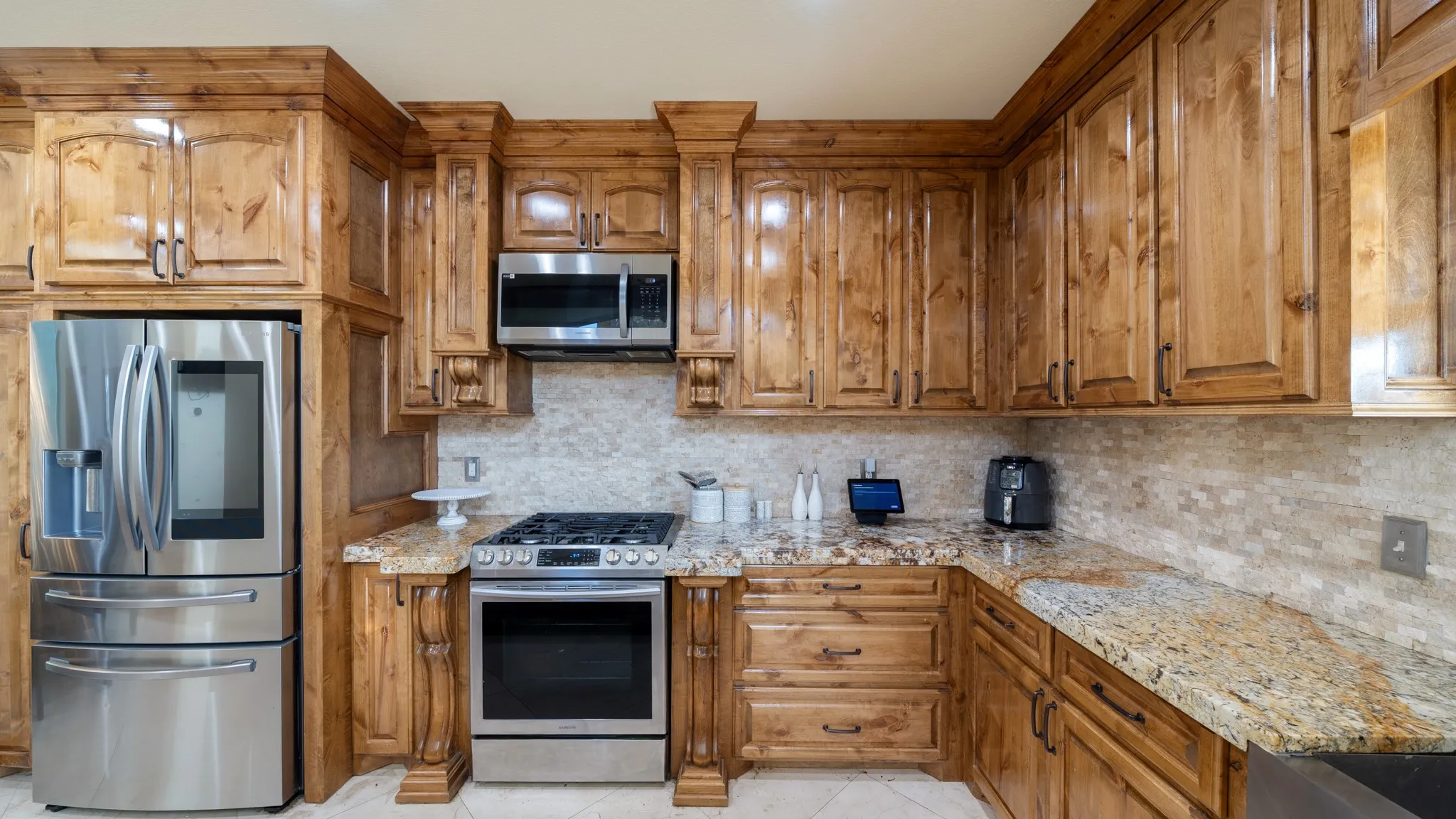Single Family Residence For Sale in Collin County , 9141 County Road 591, Nevada, Texas 75173, 4 Bedroom, 3 Bathroom, Garage spaces, 2,196 Sqft, built in 2018, mls#21125748, Real Estate Agent in Nevada, Homes For Sale in Collin county, Homes For Sale in Nevada, Realtor in Nevada Texas, Real Estate Brokerage Independent Realty Texas, Luminita Cordes Realtor