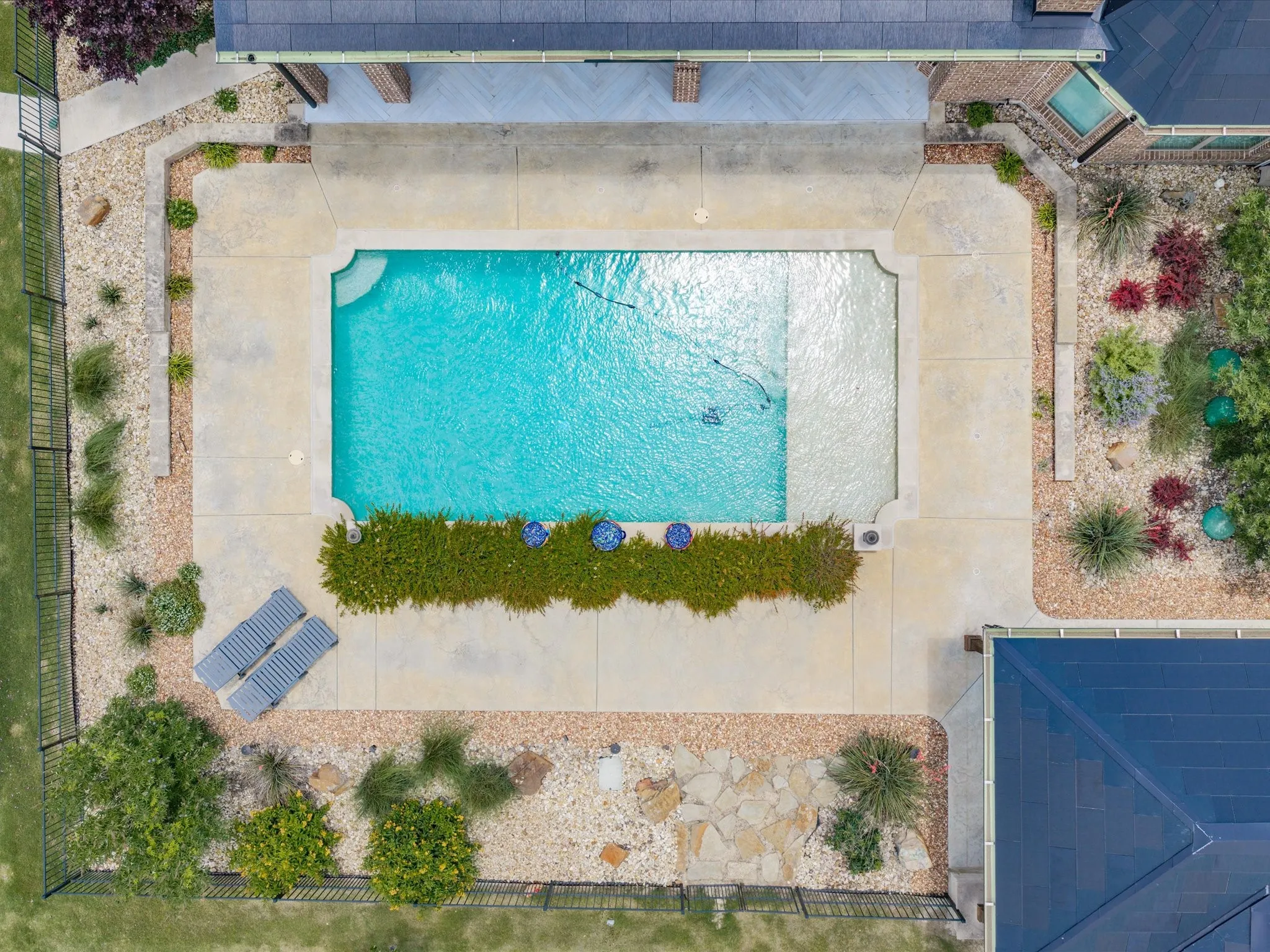Single Family Residence For Sale in Parker County , 212 Nueces Trail, Aledo, Texas 76008, 4 Bedroom, 5 Bathroom, 4 Garage spaces, 4,290 Sqft, built in 2018, Preowned, mls#21124406, Real Estate Agent in Aledo, Homes For Sale in Parker county, Homes For Sale in Aledo, Realtor in Aledo Texas, Real Estate Brokerage Independent Realty Texas, Luminita Cordes Realtor