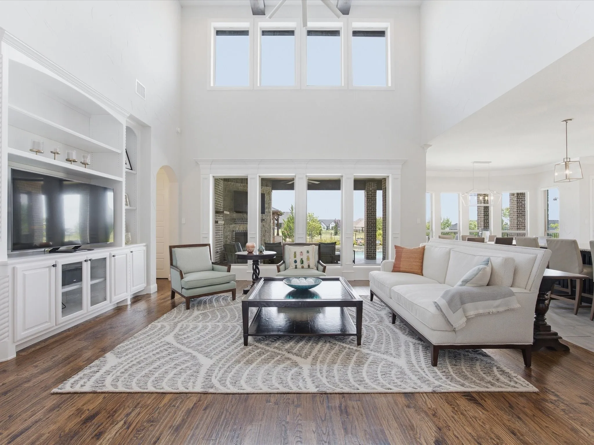 Single Family Residence For Sale in Parker County , 212 Nueces Trail, Aledo, Texas 76008, 4 Bedroom, 5 Bathroom, 4 Garage spaces, 4,290 Sqft, built in 2018, Preowned, mls#21124406, Real Estate Agent in Aledo, Homes For Sale in Parker county, Homes For Sale in Aledo, Realtor in Aledo Texas, Real Estate Brokerage Independent Realty Texas, Luminita Cordes Realtor
