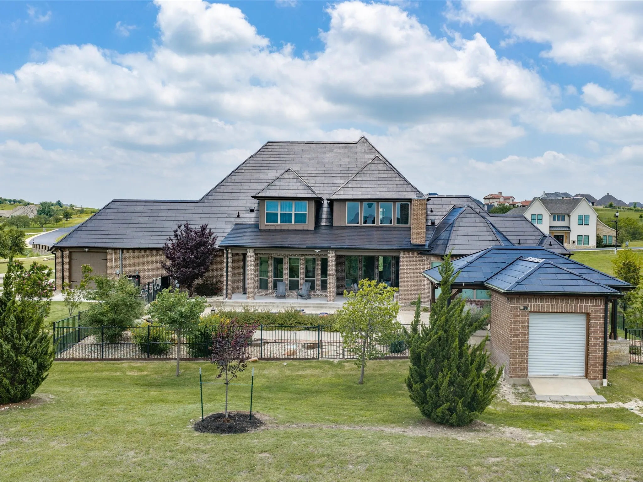 Single Family Residence For Sale in Parker County , 212 Nueces Trail, Aledo, Texas 76008, 4 Bedroom, 5 Bathroom, 4 Garage spaces, 4,290 Sqft, built in 2018, Preowned, mls#21124406, Real Estate Agent in Aledo, Homes For Sale in Parker county, Homes For Sale in Aledo, Realtor in Aledo Texas, Real Estate Brokerage Independent Realty Texas, Luminita Cordes Realtor