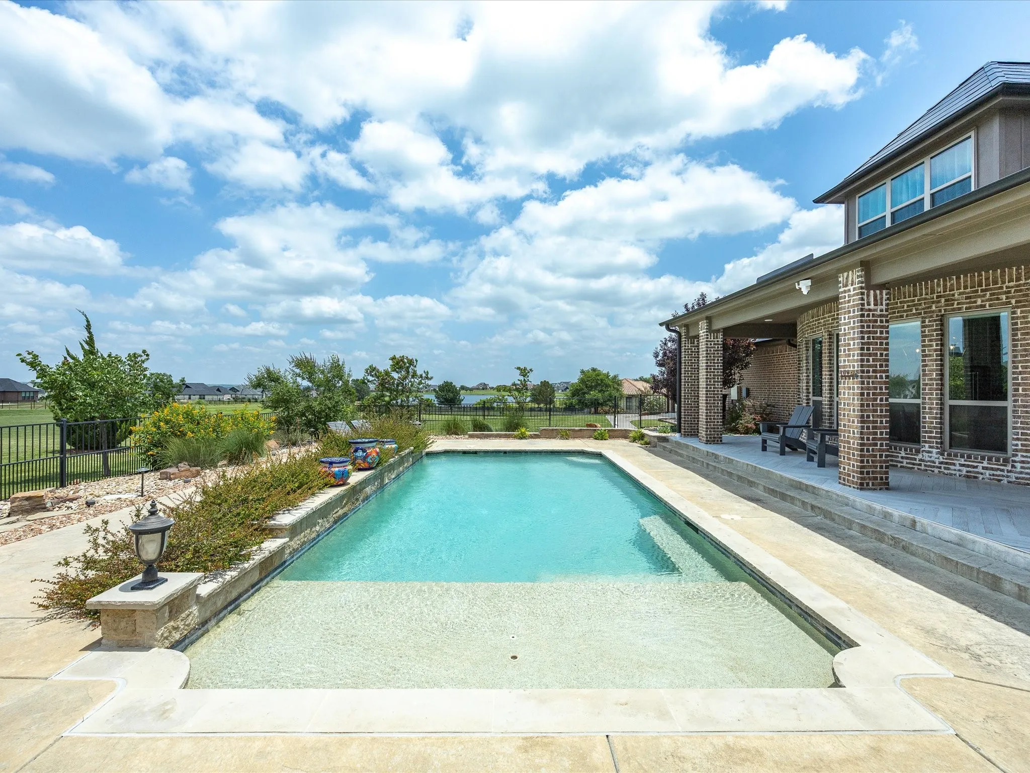 Single Family Residence For Sale in Parker County , 212 Nueces Trail, Aledo, Texas 76008, 4 Bedroom, 5 Bathroom, 4 Garage spaces, 4,290 Sqft, built in 2018, Preowned, mls#21124406, Real Estate Agent in Aledo, Homes For Sale in Parker county, Homes For Sale in Aledo, Realtor in Aledo Texas, Real Estate Brokerage Independent Realty Texas, Luminita Cordes Realtor