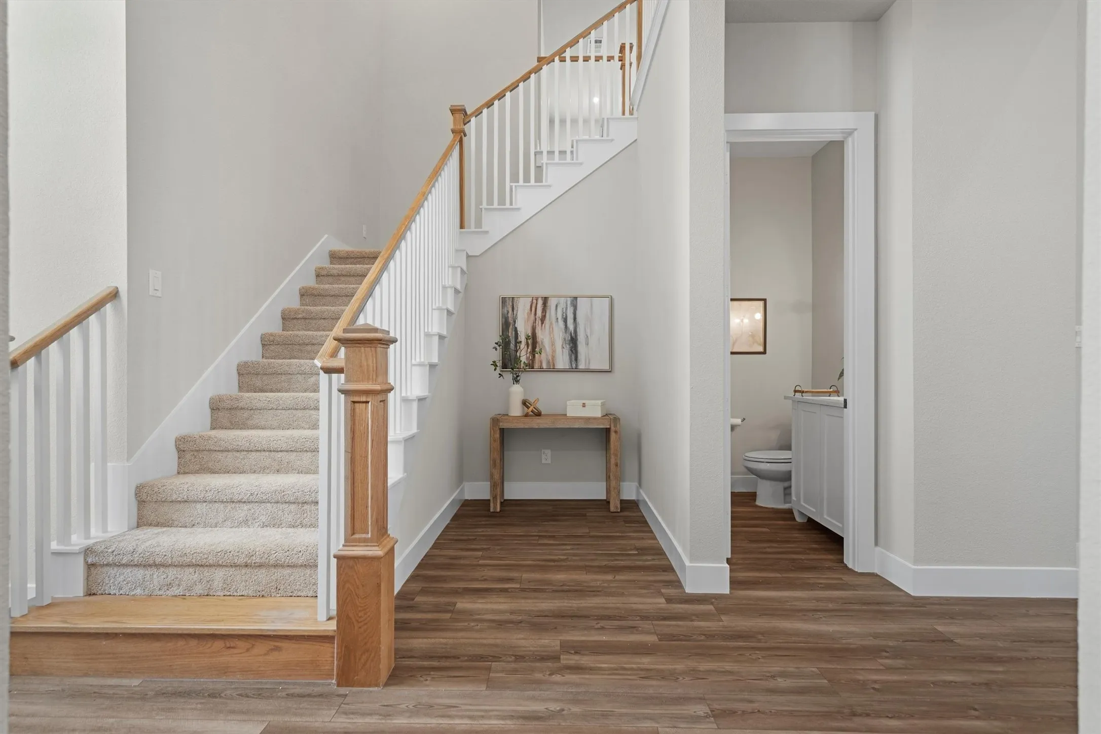 Single Family Residence For Sale in Denton County , 4200 Coopwood Drive, Prosper, Texas 75078, 5 Bedrooms, 6 Bathrooms, 3 Garage spaces, 3,879 Sqft, built in 2021, Preowned, Price $1,075,000, mls#21116267, Real Estate Agent in Prosper, Homes For Sale in Denton county, Homes For Sale in Prosper, Realtor in Prosper Texas, Real Estate Brokerage Independent Realty Texas, Luminita Cordes Realtor