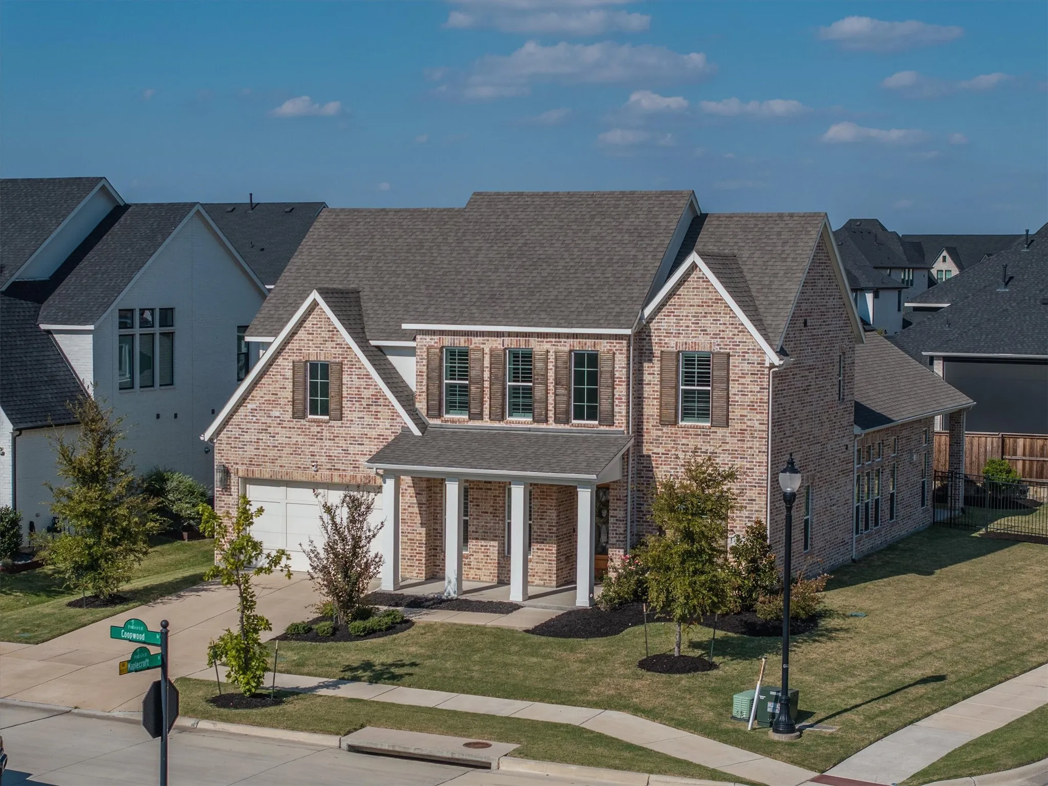 Single Family Residence For Sale in Denton County , 4200 Coopwood Drive, Prosper, Texas 75078, 5 Bedrooms, 6 Bathrooms, 3 Garage spaces, 3,879 Sqft, built in 2021, Preowned, Price $1,075,000, mls#21116267, Real Estate Agent in Prosper, Homes For Sale in Denton county, Homes For Sale in Prosper, Realtor in Prosper Texas, Real Estate Brokerage Independent Realty Texas, Luminita Cordes Realtor